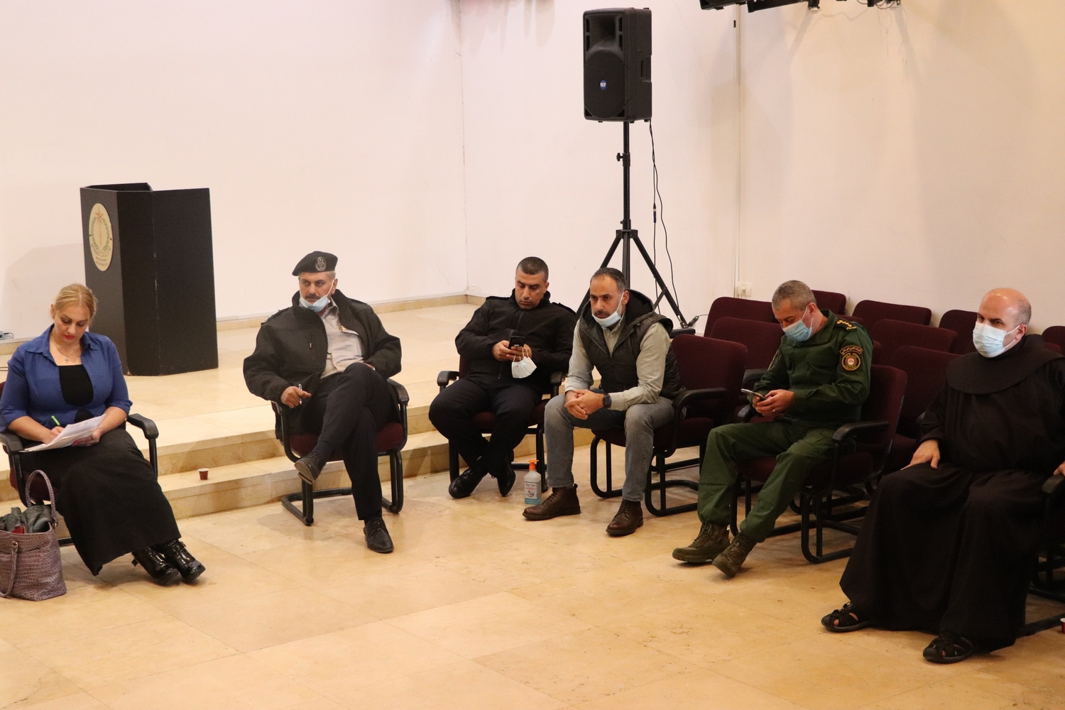 بلدية بيت لحم تعقد لقاءً تشاوريا للخروج برؤية مشتركة في تنظيم الاحتفالات الميلادية المجيدة ضمن إجراءات السلامة والوقاية العامة