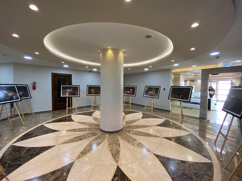 خلال المؤتمر الصحفي السنوي التقليدي:  رئيس بلدية بيت لحم يطلق رسالة الميلاد " الميلاد نور وحياة"