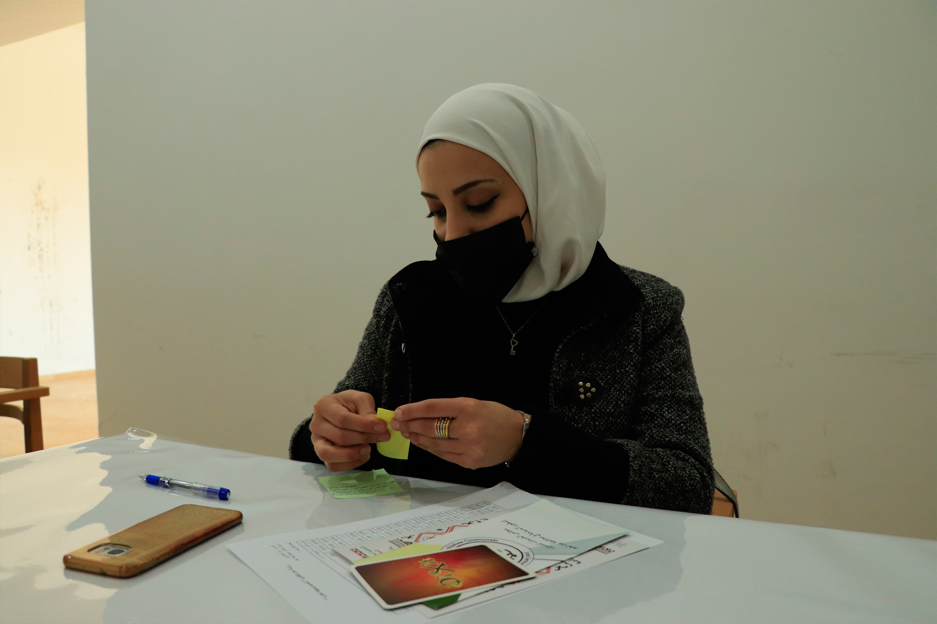 عقد اول ورشة عمل بعنوان "التصميم بوجهة مغايرة" والتي تستمر لمدة شهر