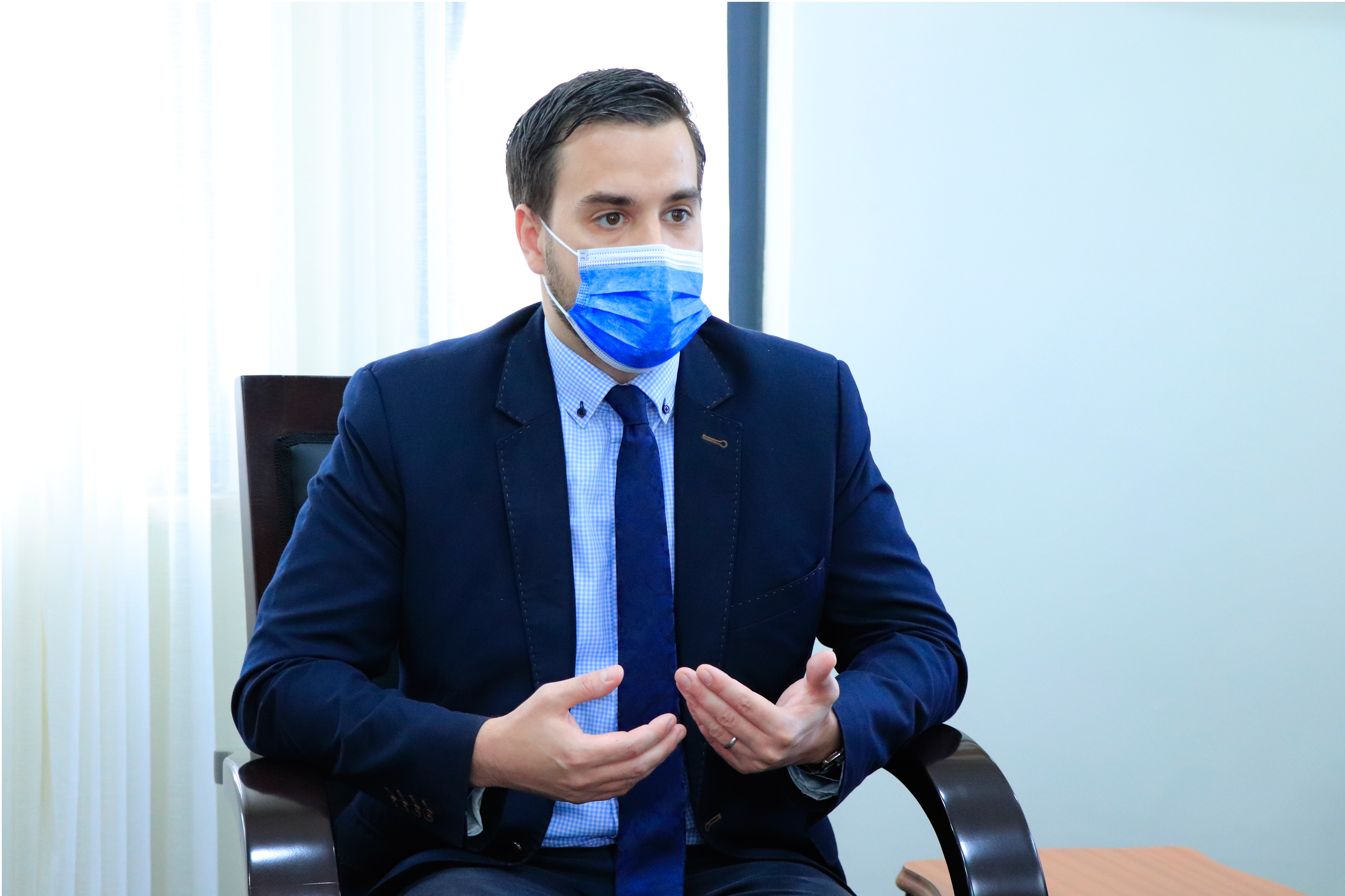 سلمان يبحث مع ممثل هنغاريا سُبل تعزيز الدعم الهنغاري للقطاع التعليمي والصحي في بيت لحم