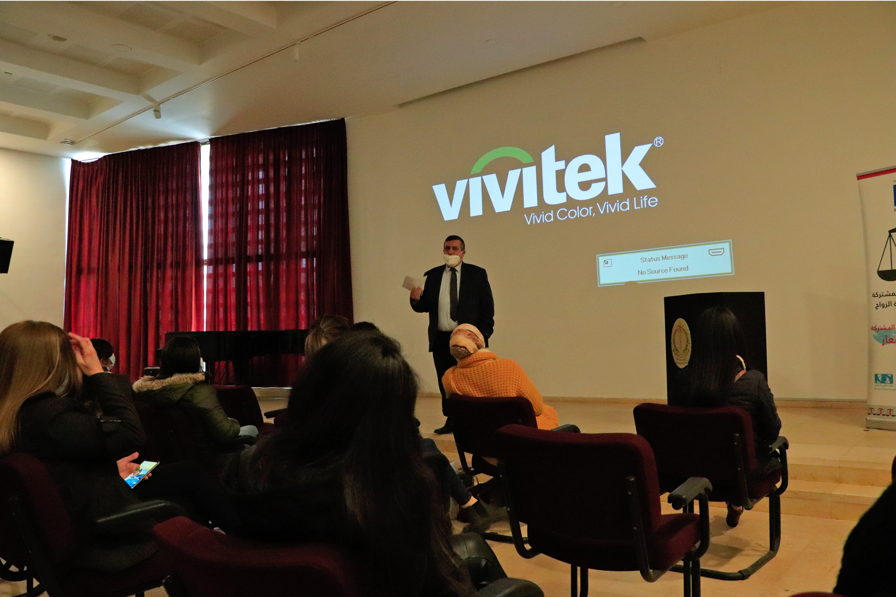 استضافت بلدية بيت لحم ورشة عمل تدريبية لموظفات بلدية بيت لحم بعنوان تعزيز حقوق الملكية المشتركة للمرأة ضمن مؤسسة الزواج.