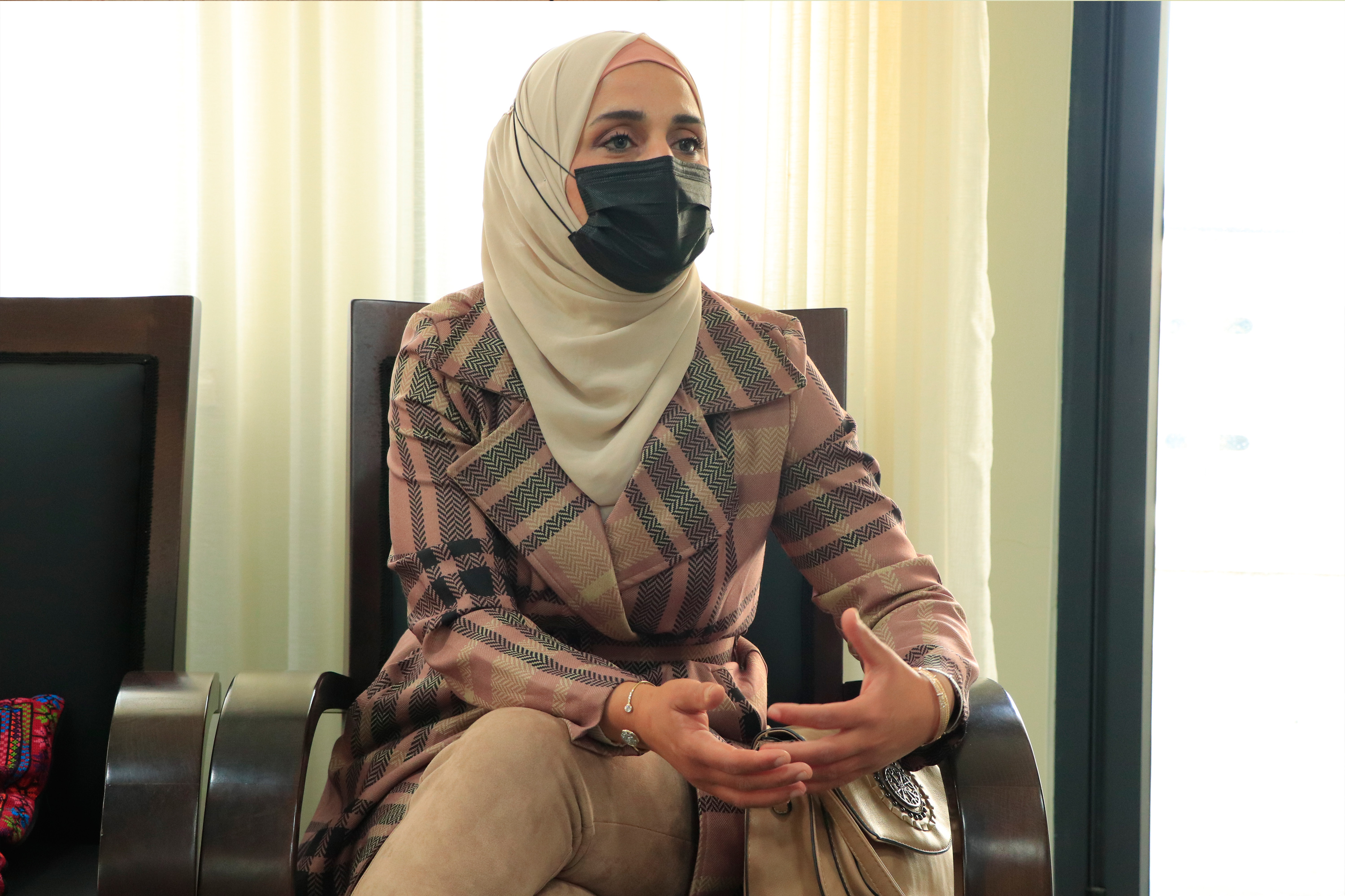 بلدية بيت لحم تستقبل مركز بيت لحم التعليمي الإبداعي لإعادة استخدام مخلفات البيئة