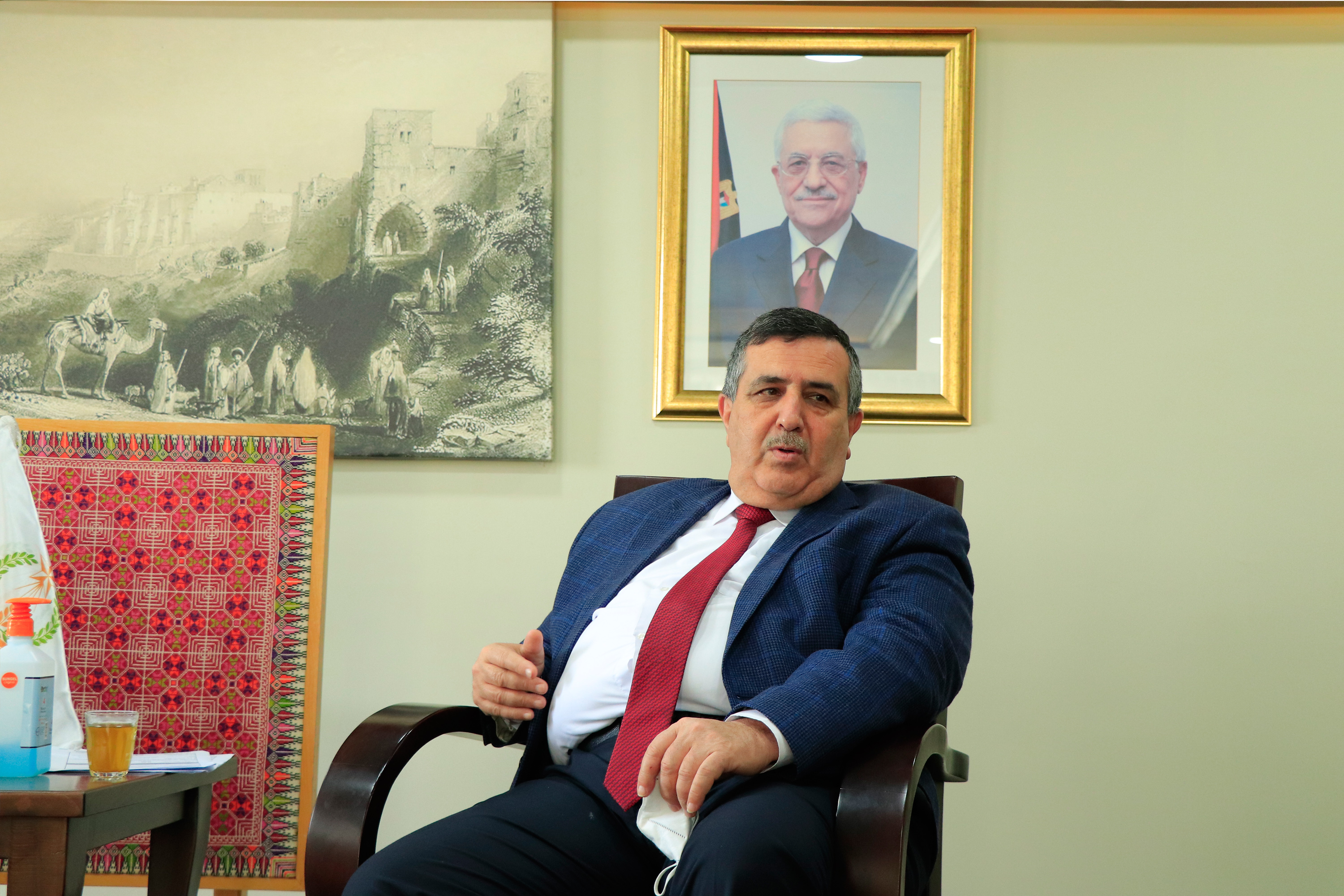 بلدية بيت لحم تستقبل مركز بيت لحم التعليمي الإبداعي لإعادة استخدام مخلفات البيئة