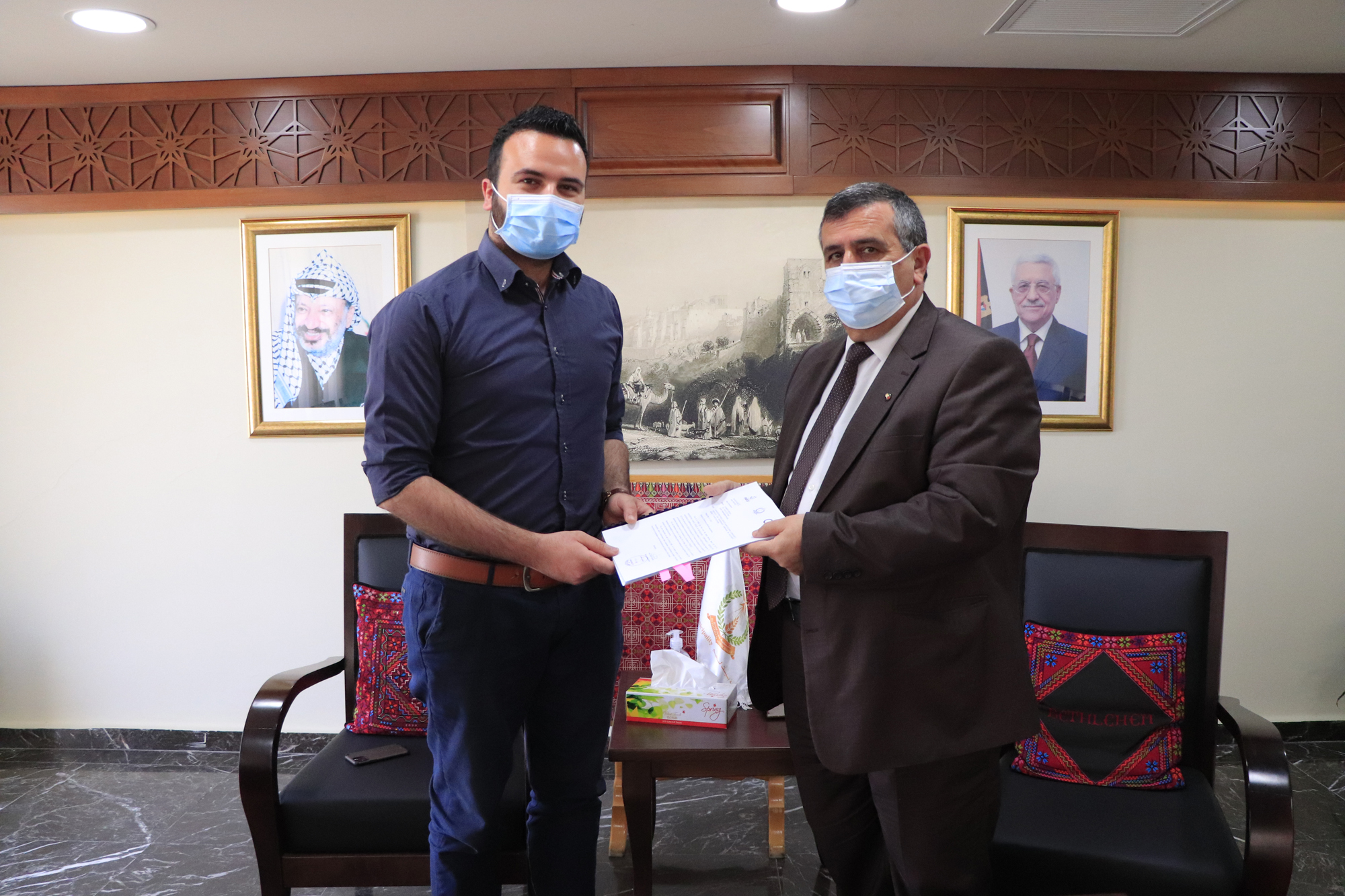 سلمان يوقع ثلاث إتفاقيات لمشاريع تهدف الى رفع مستوى الخدمات التي تقدمها بلدية بيت لحم للمواطنين