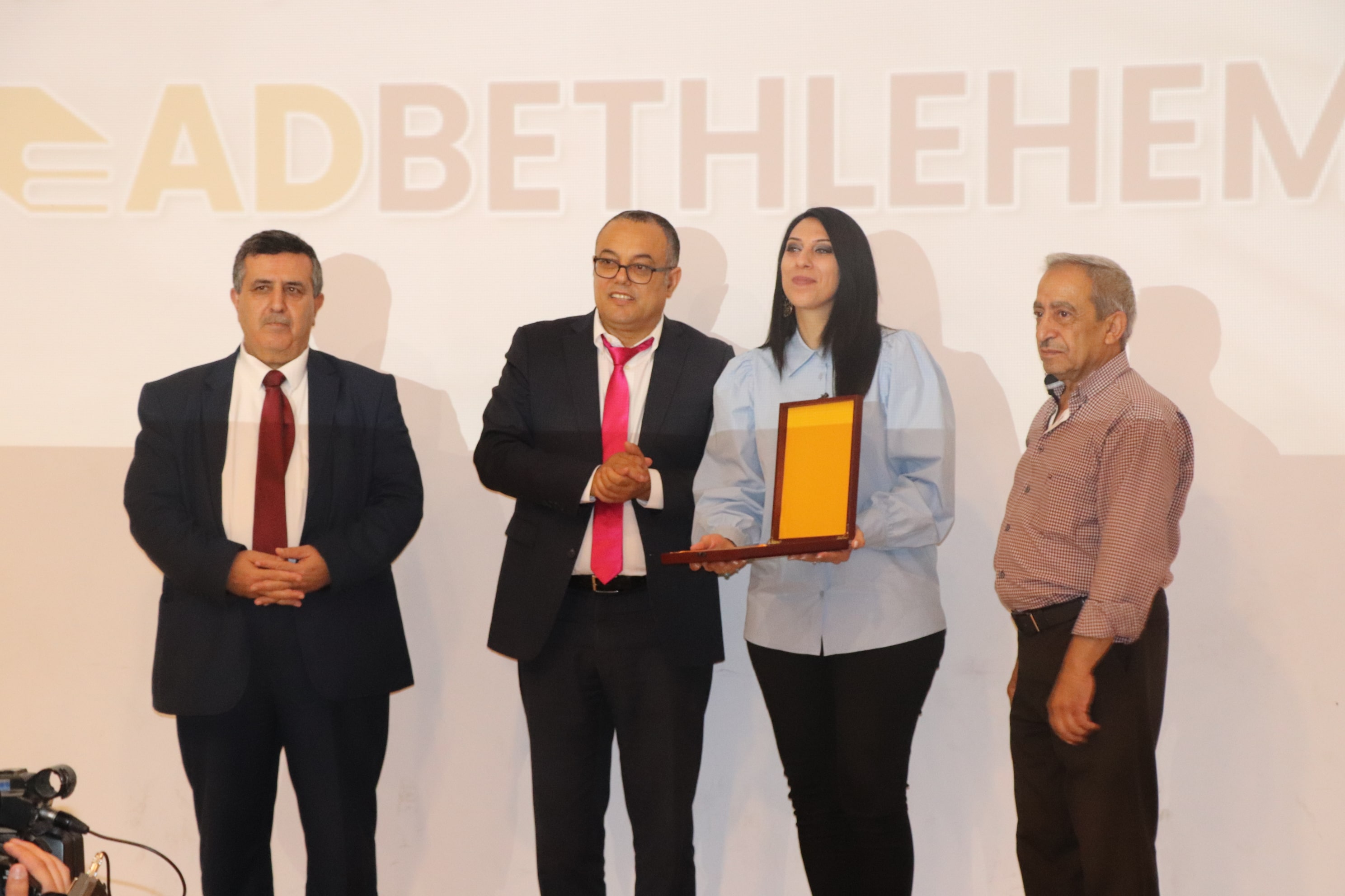 مجلس السياحة في محافظة بيت لحم بُطلق مكتبة "إقرأ بيت لحم" الرقمية