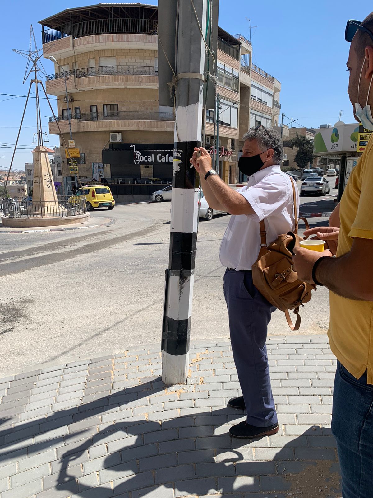 مدير عام بلدية بيت لحم يُطلع مدير المشاريع في التعاون الإسباني على تطورات أعمال تأهيل شارع بيت ساحور