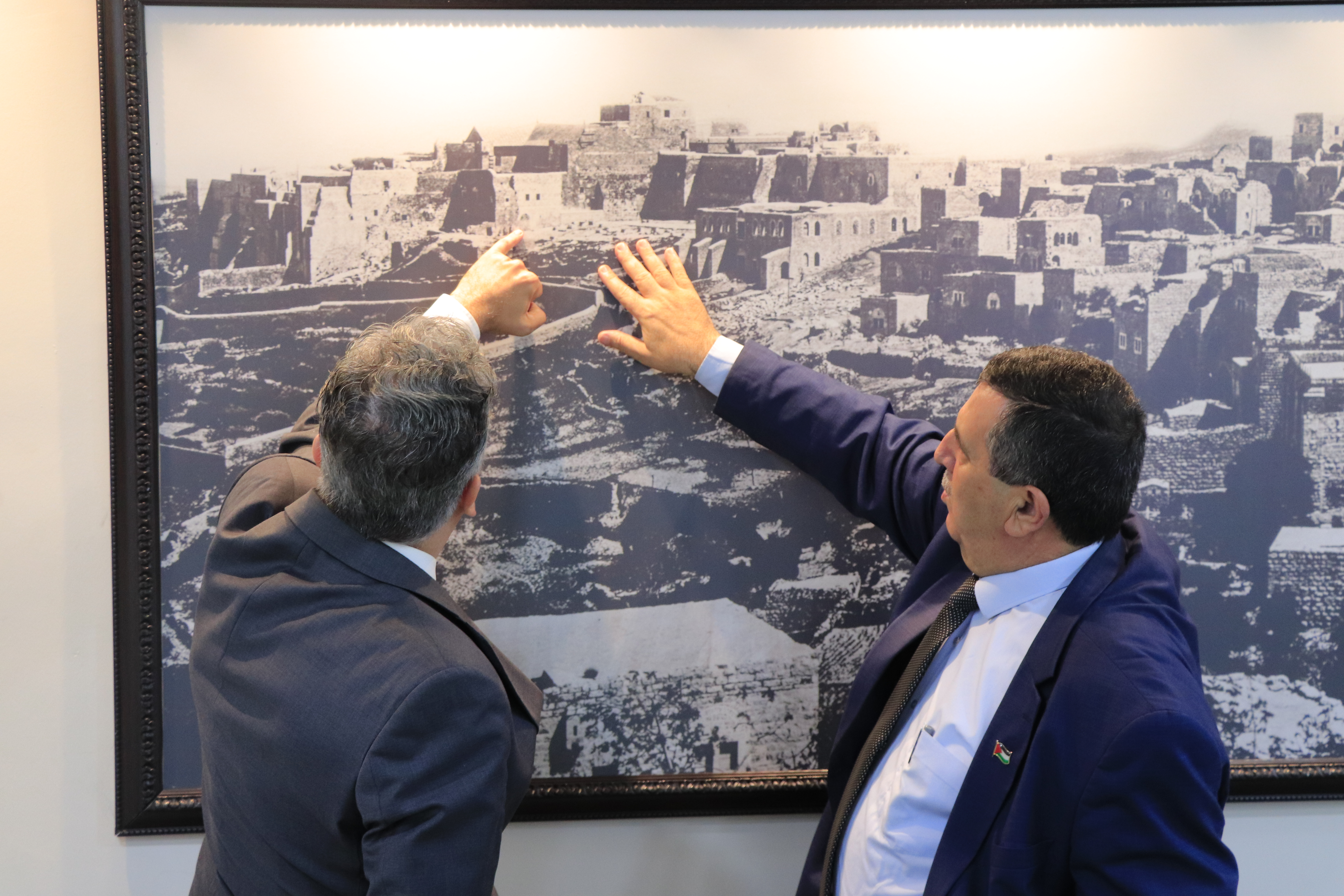 سلمان يستقبل سفير المكتب التمثيلي للبرازيل لدى دولة فلسطين