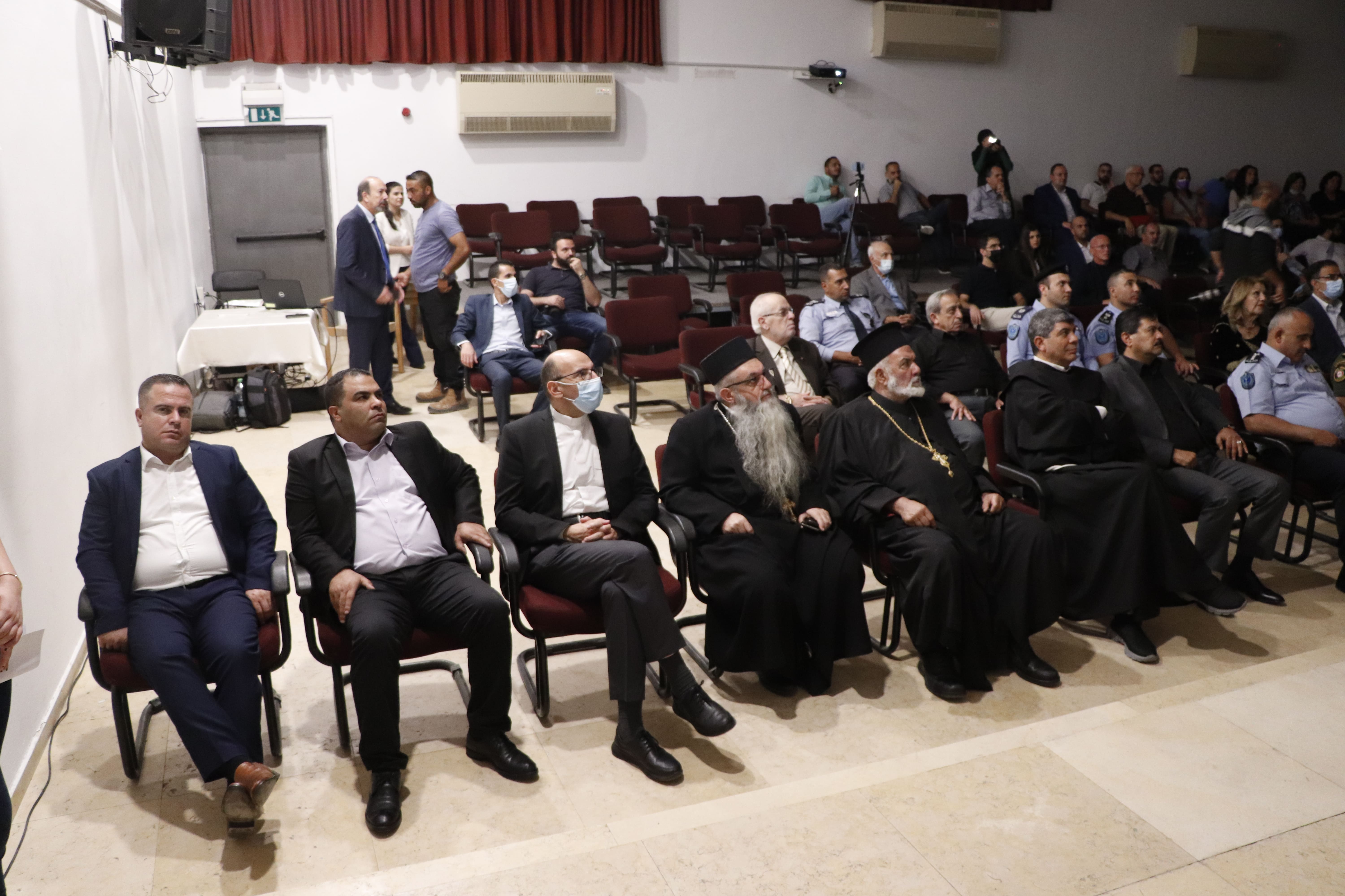 تقديراً لجهوده في تعزيز العلاقات الفلسطينية الإيطالية:  رئيس الجمهورية الإيطالية يمنح رئيس بلدية بيت لحم وسام نجمة إيطاليا