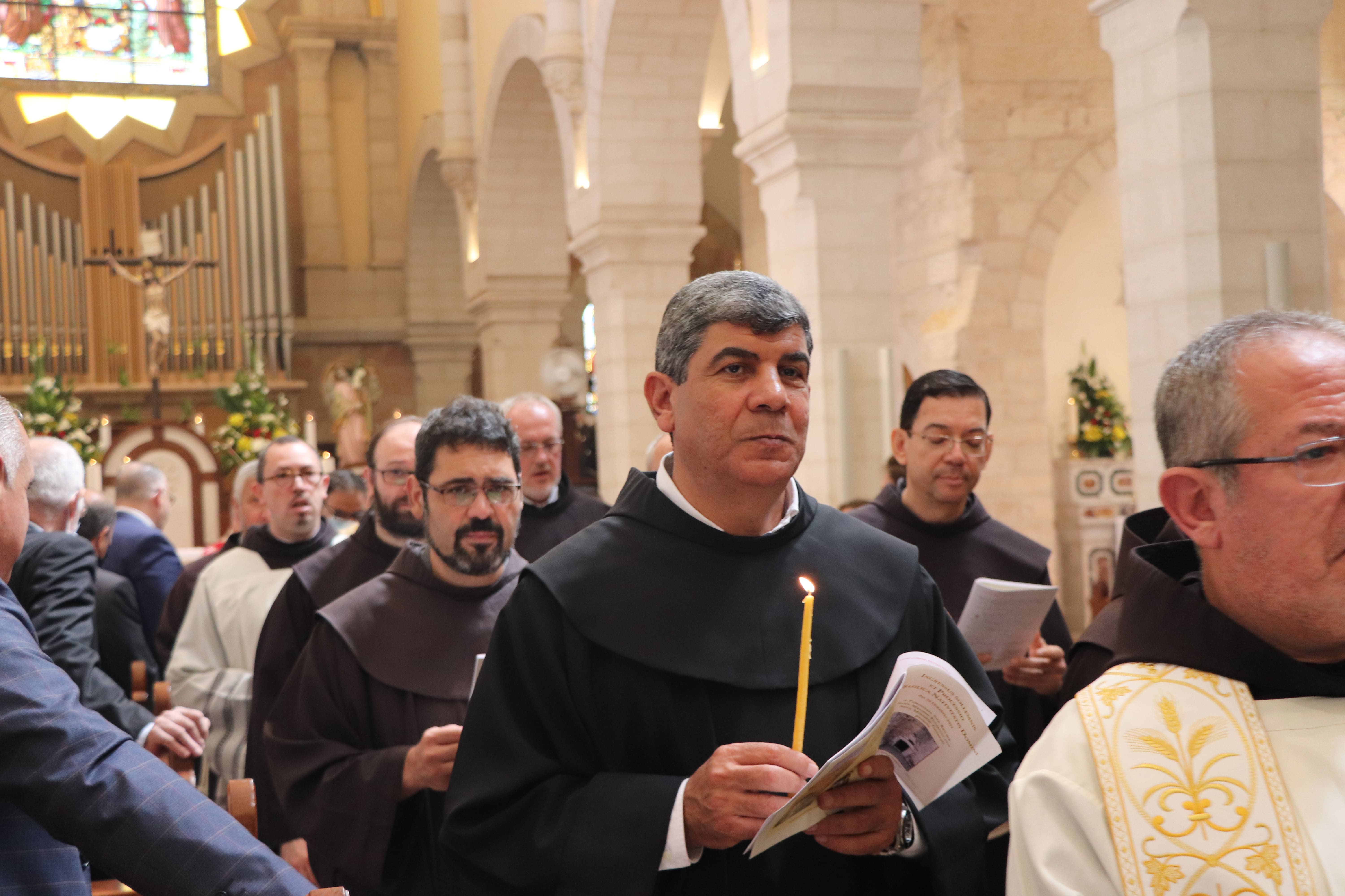 استقبال رئيس عام الرهبنة الفرنسيسكانية في العالم قدس الأب ماسيمو فوزارلي 