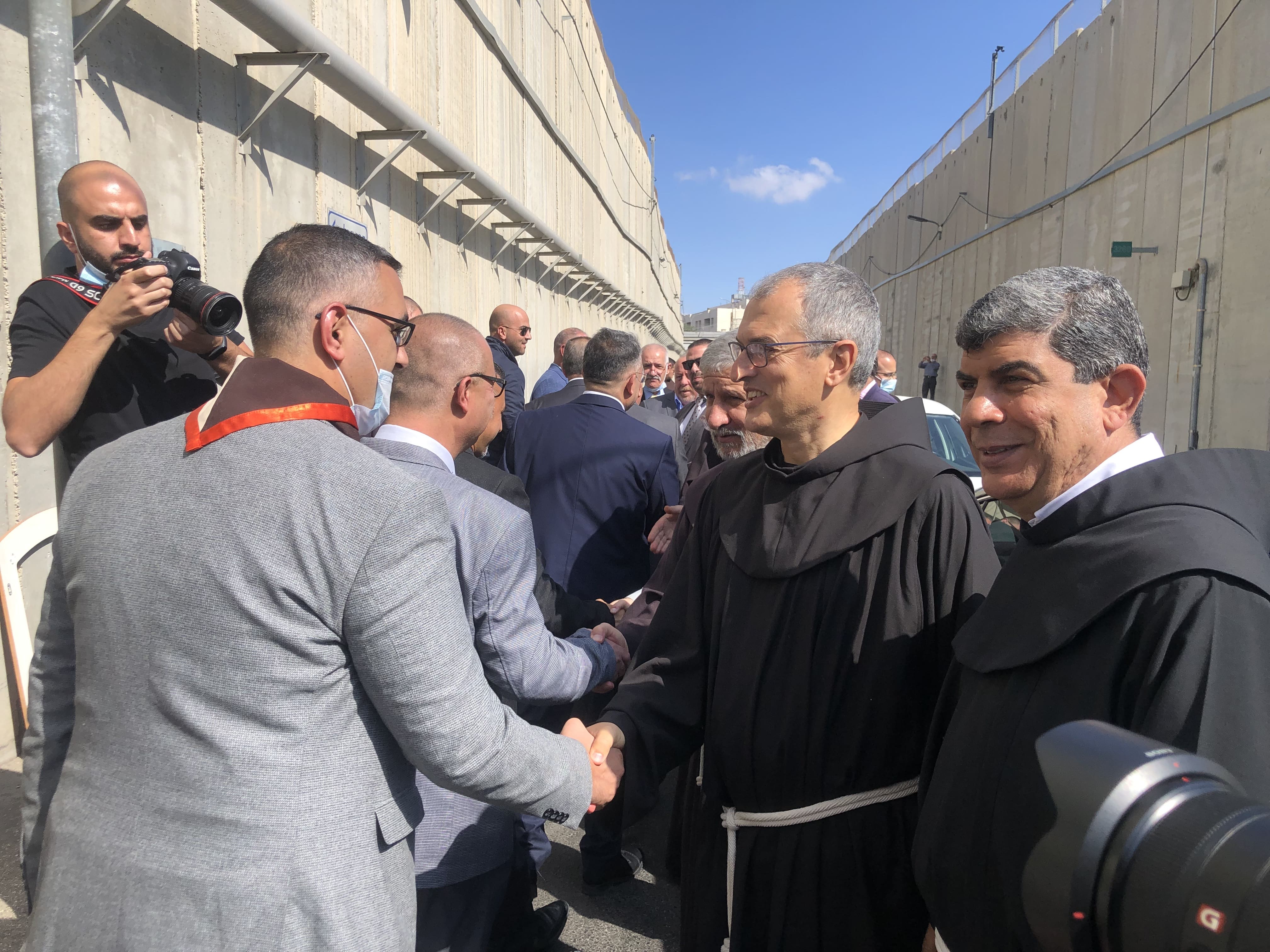 استقبال رئيس عام الرهبنة الفرنسيسكانية في العالم قدس الأب ماسيمو فوزارلي 