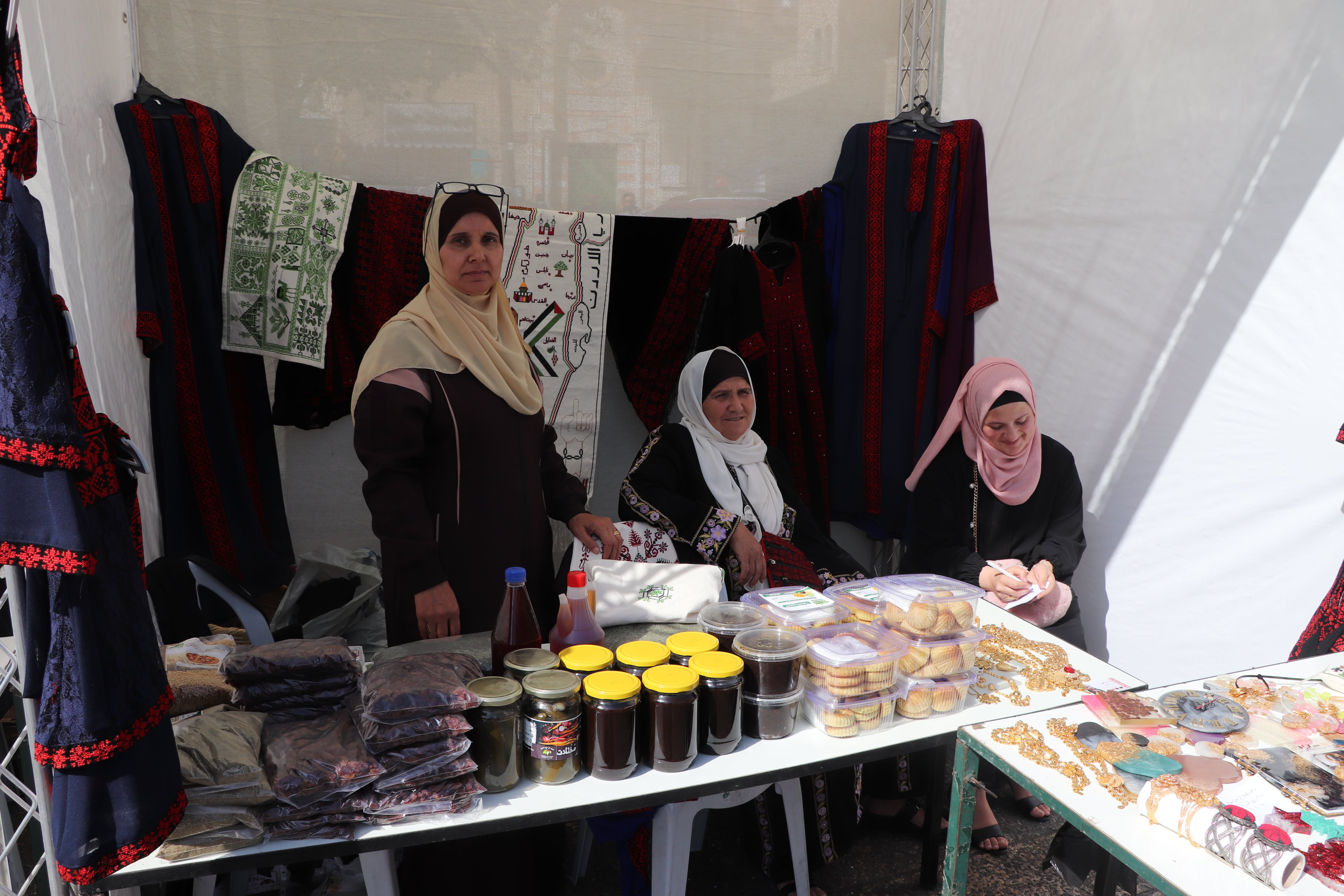 إختتام فعاليات مهرجان قطف الزيتون السنوي الحادي والعشرين