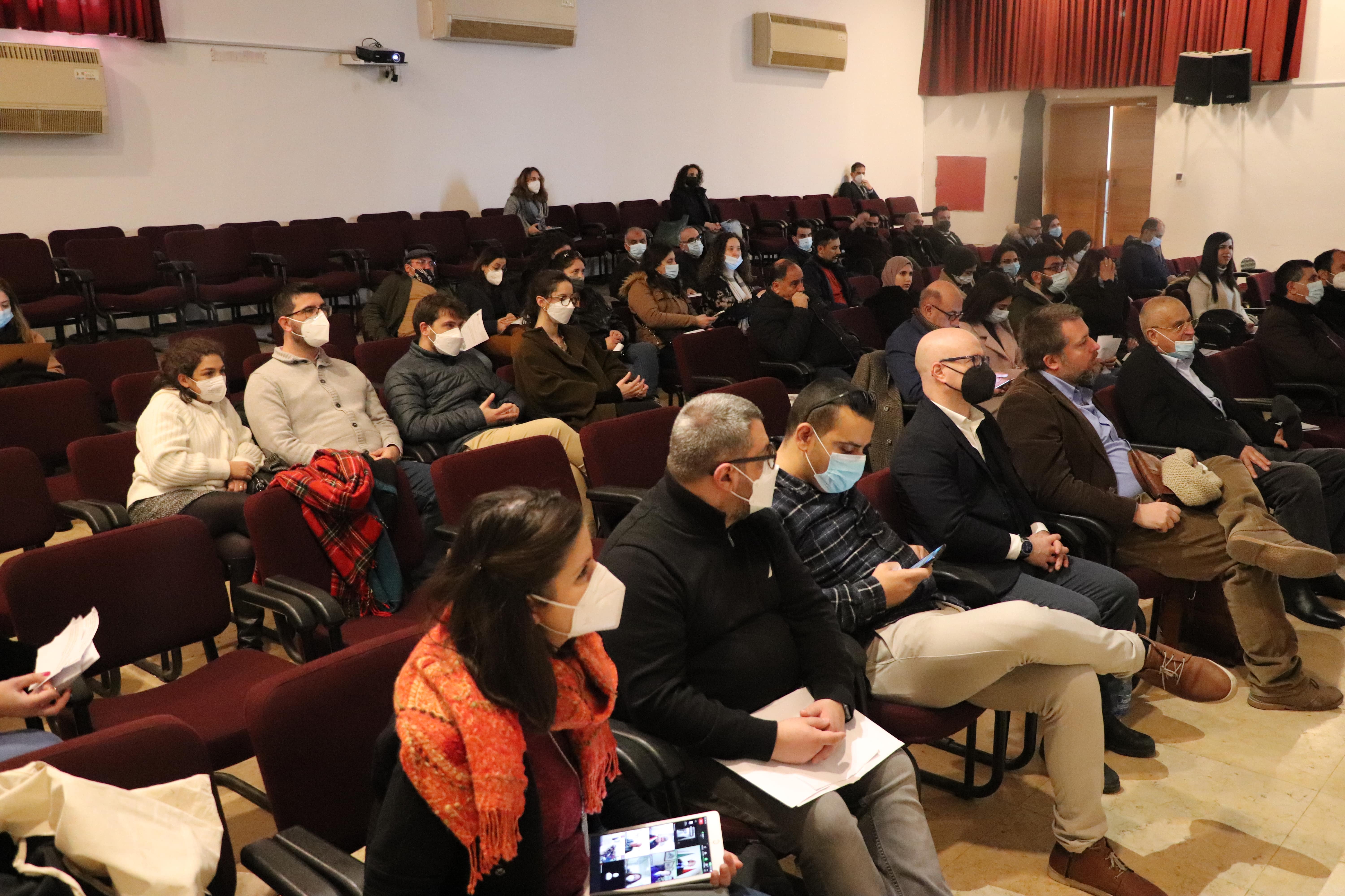 اختتمت بلدية بيت لحم مشروع "بيت لحم ثلاثية الأبعاد" الذي تم تنفيذه بتمويل من الوكالة الإيطالية للتعاون الإنمائي من خلال بلدية بافيا المتوأمة مع بيت لحم. 