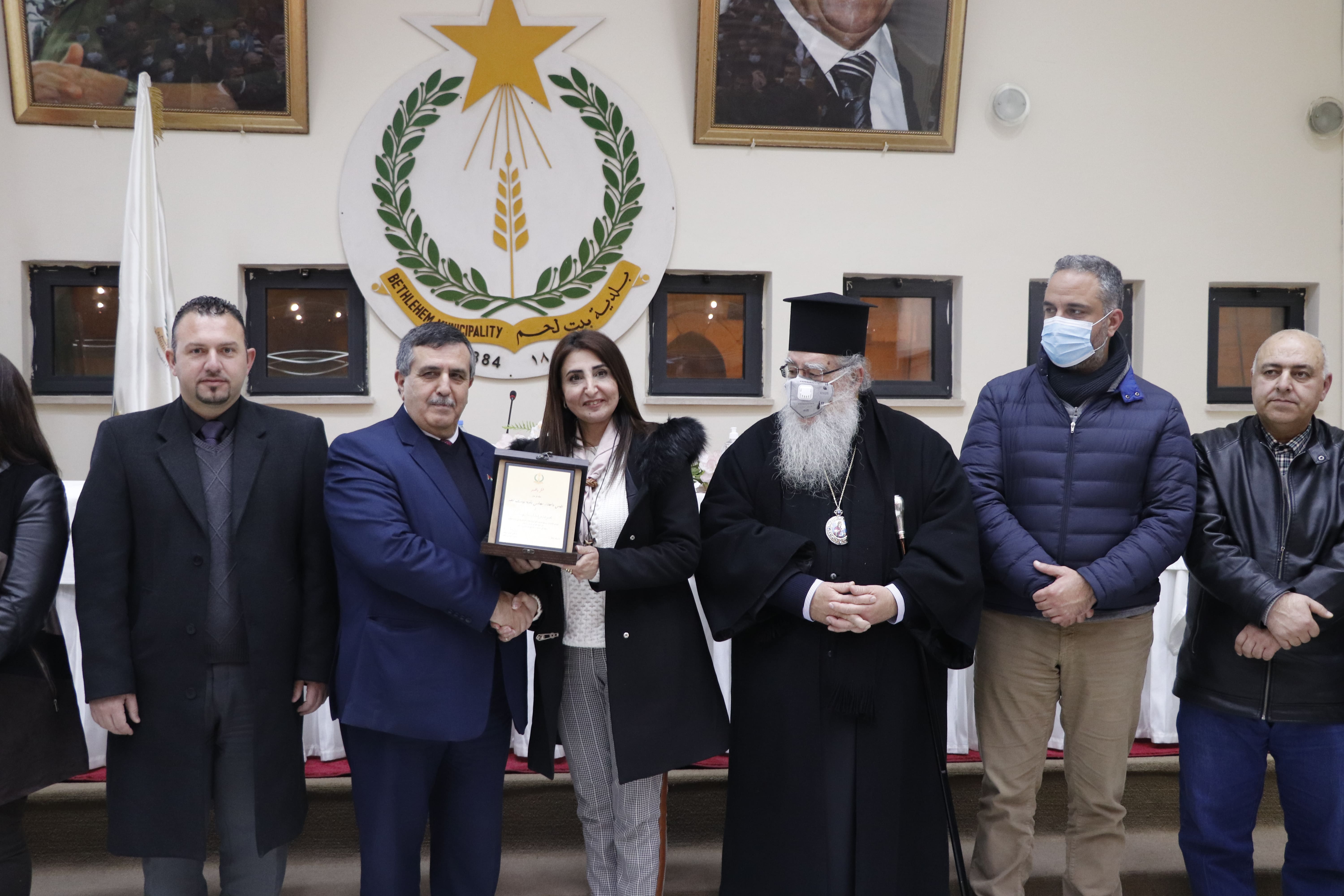 في لقاء مجتمعي واسع:  بلدية بيت لحم تُشارك إنجازات المجلس البلدي في دورته من شهر أيار 2017 ولغاية شهر كانون الثاني 2022