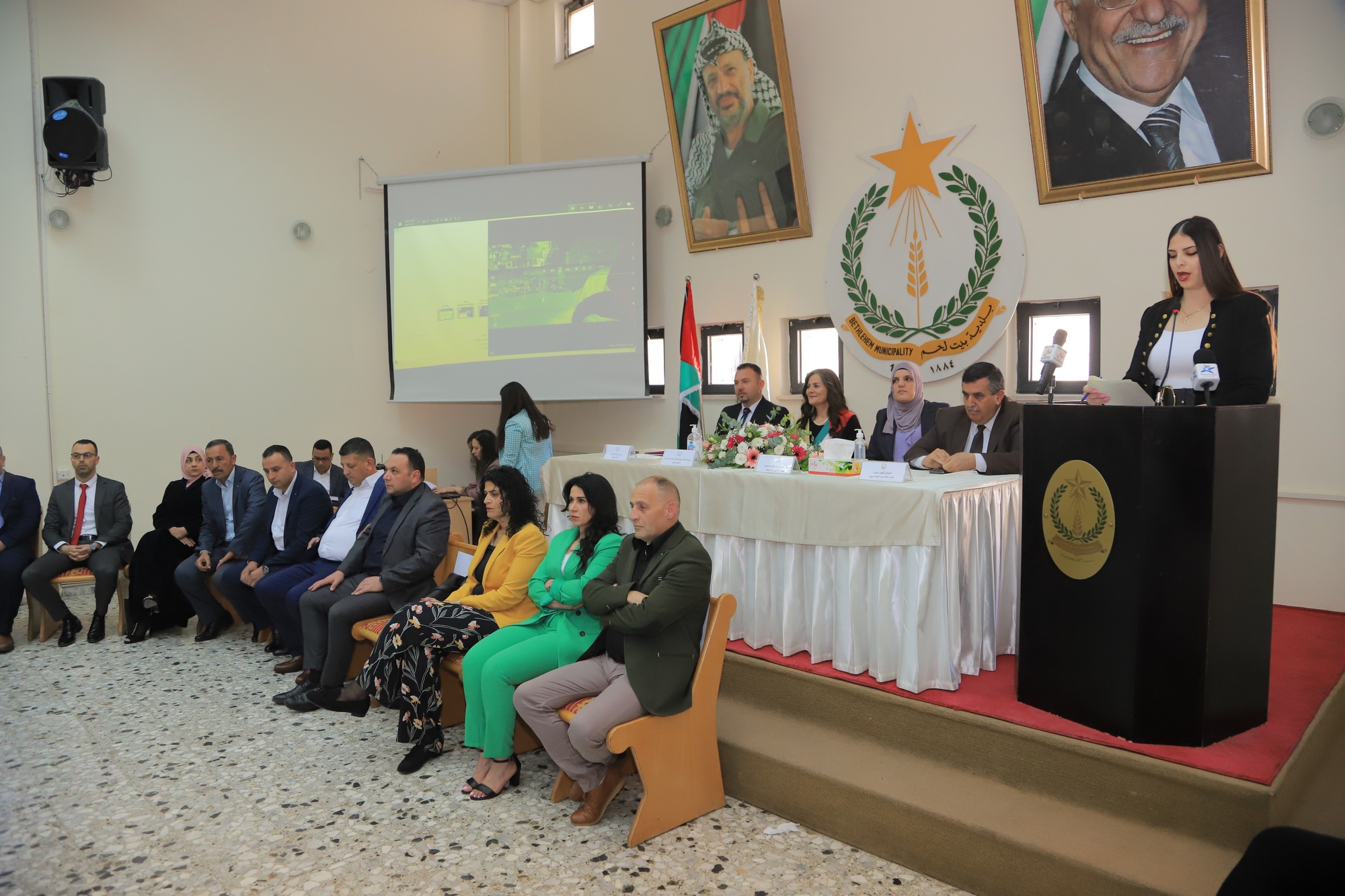 مراسم حفل تسليم وإستلام مجلس بلدية بيت لحم في دار البلدية وسط حضور مجتمعي كبير