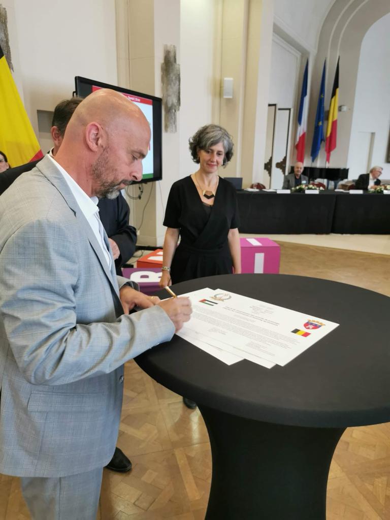 بمناسبة مرور (10) سنوات على إتفاقية التوأمة بين بيت لحم وتورنيه البلجيكية:  البلديتان تجددان اتفاقية التوأمة