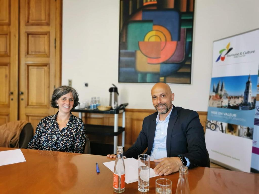 بمناسبة مرور (10) سنوات على إتفاقية التوأمة بين بيت لحم وتورنيه البلجيكية:  البلديتان تجددان اتفاقية التوأمة