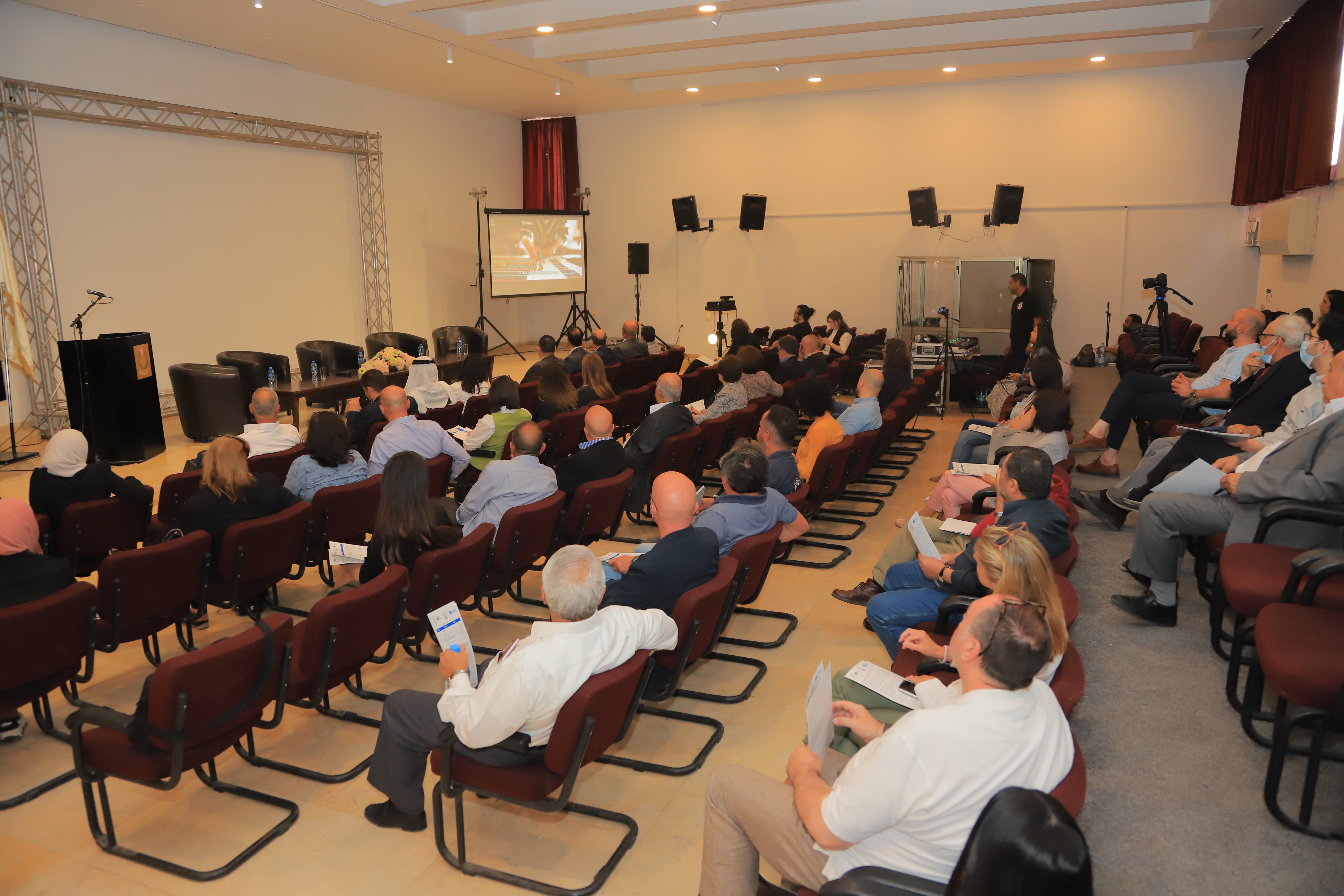 بلدية بيت لحم ومكتب اليونسكو في رام الله يختتمان أعمال مشروع الصناعات الإبداعية في مدينة بيت لحم 