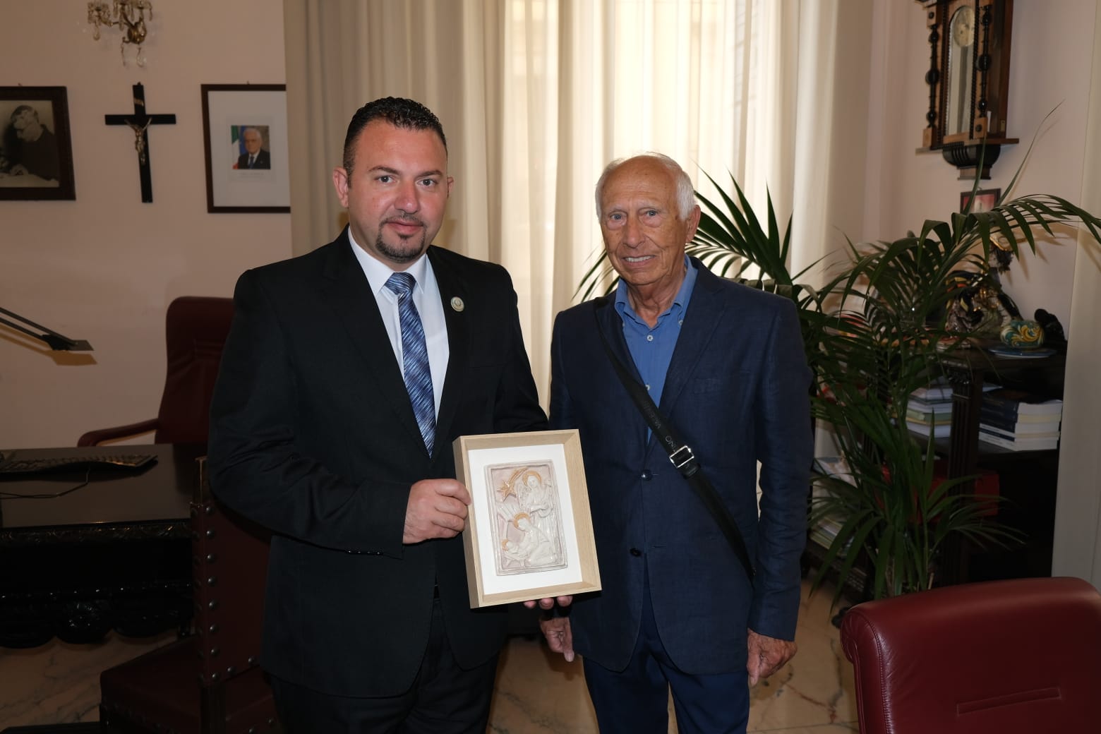 بلدية بيت لحم توقع اتفاقية توأمة مع مدينة كالتاجيرونيه الإيطالية