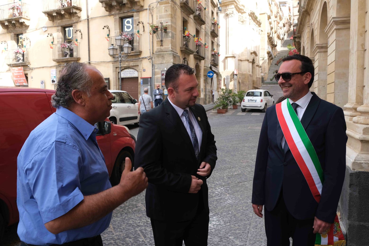 بلدية بيت لحم توقع اتفاقية توأمة مع مدينة كالتاجيرونيه الإيطالية