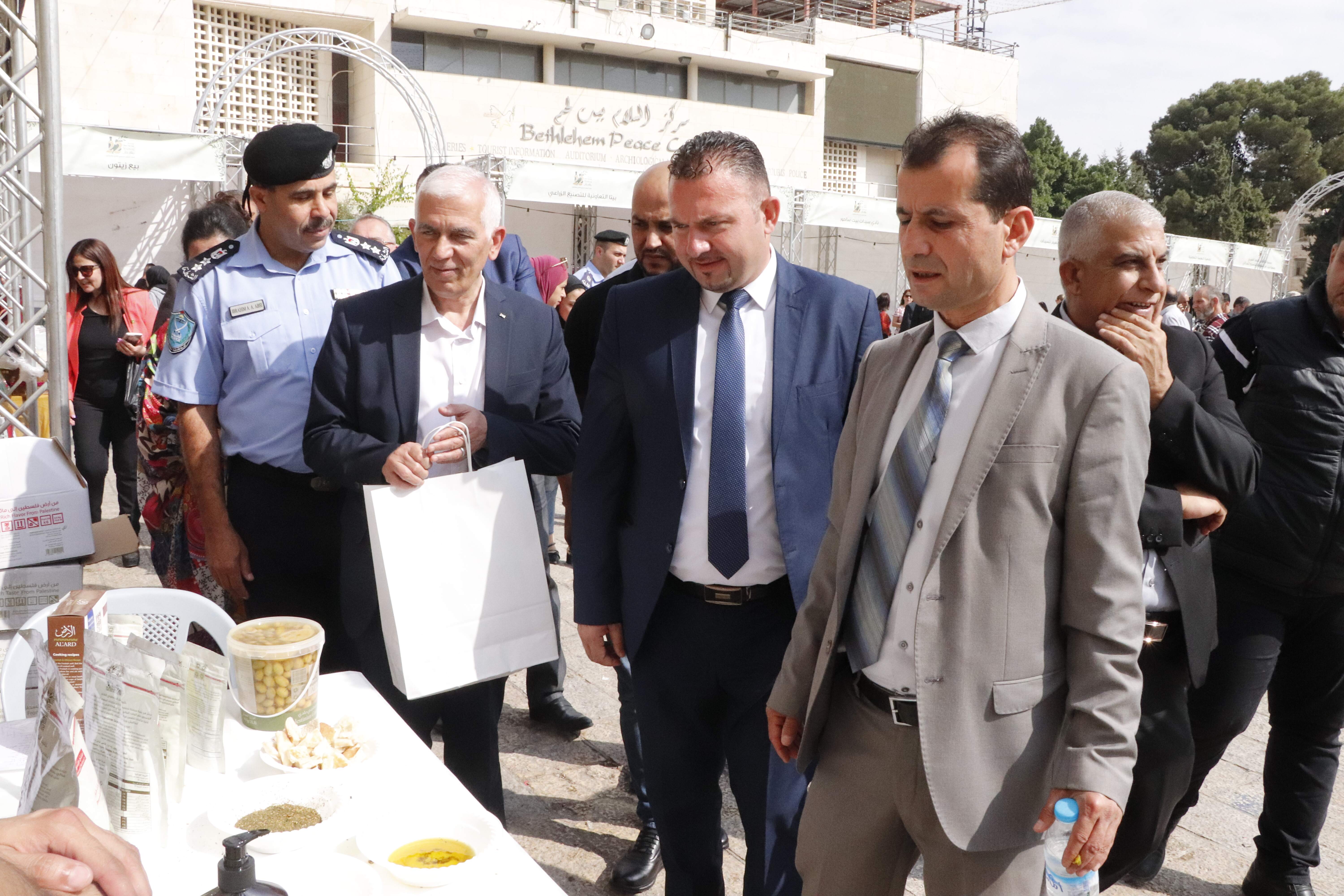 إختتام فعاليات مهرجان قطف الزيتون السنوي الثاني والعشرين