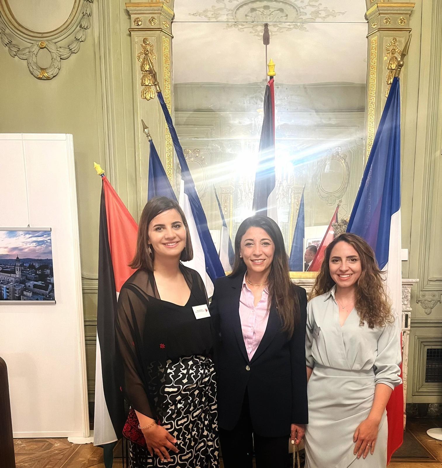 حنانيا يُطلق فعاليات شهر فلسطين في مدينة جرونوبل الفرنسية