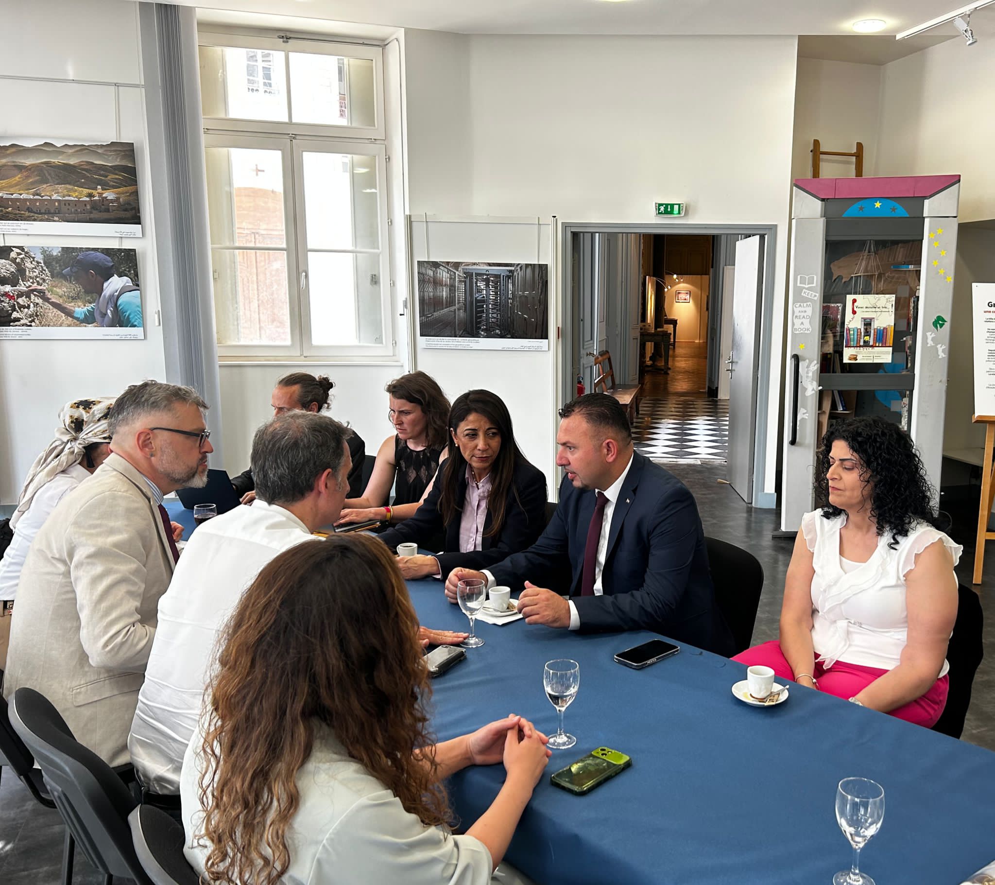 حنانيا يُطلق فعاليات شهر فلسطين في مدينة جرونوبل الفرنسية