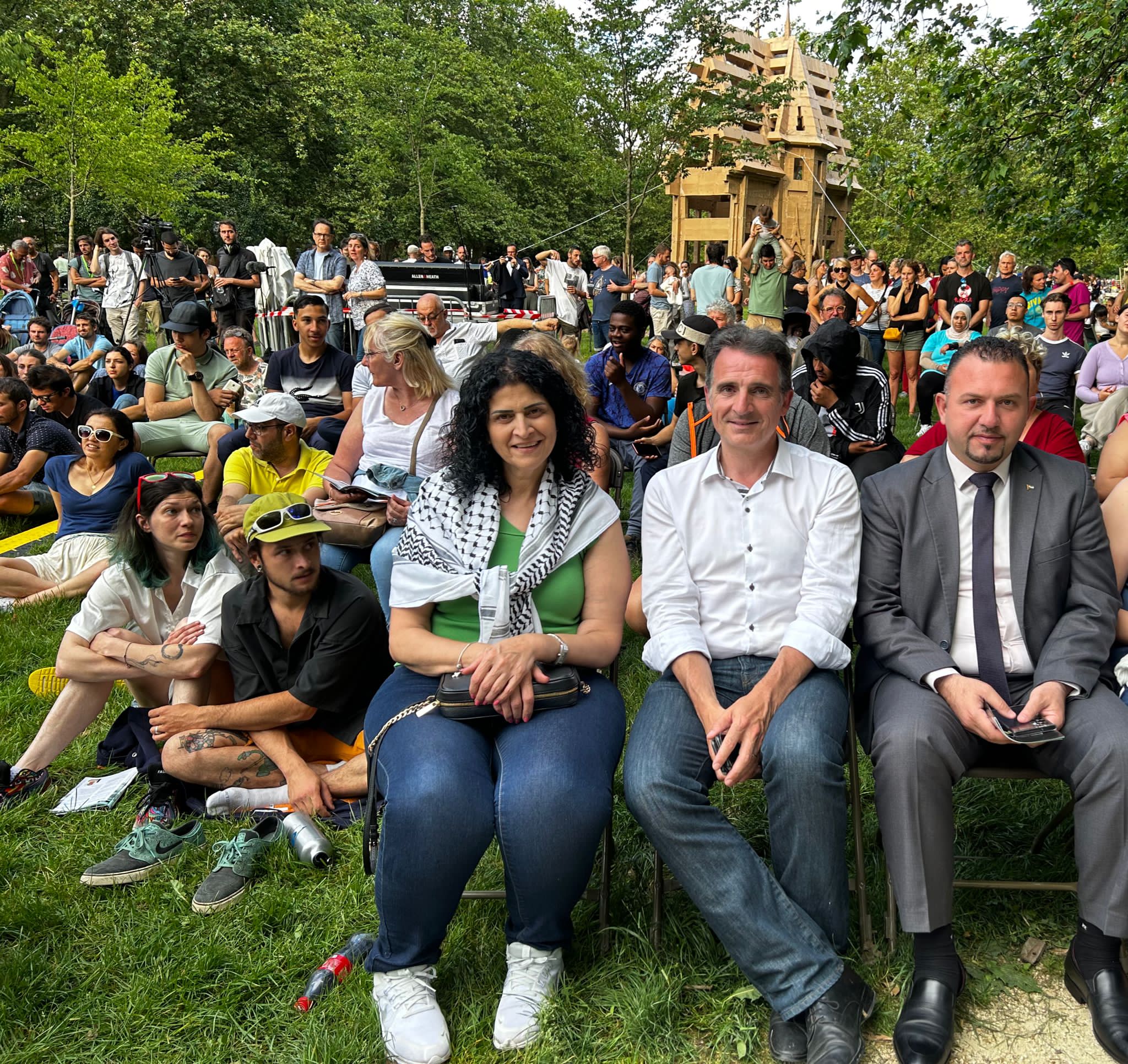 حنانيا يُطلق فعاليات شهر فلسطين في مدينة جرونوبل الفرنسية