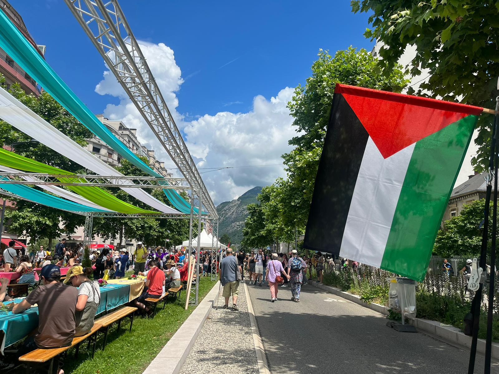 حنانيا يُطلق فعاليات شهر فلسطين في مدينة جرونوبل الفرنسية