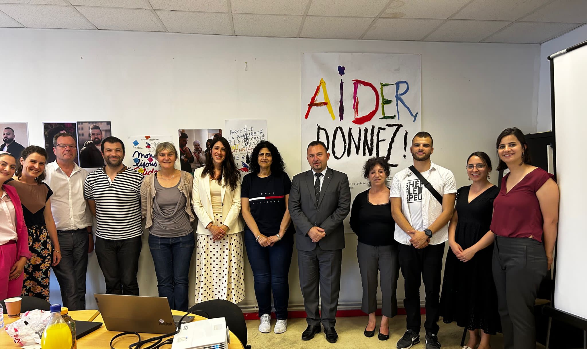 حنانيا يُطلق فعاليات شهر فلسطين في مدينة جرونوبل الفرنسية