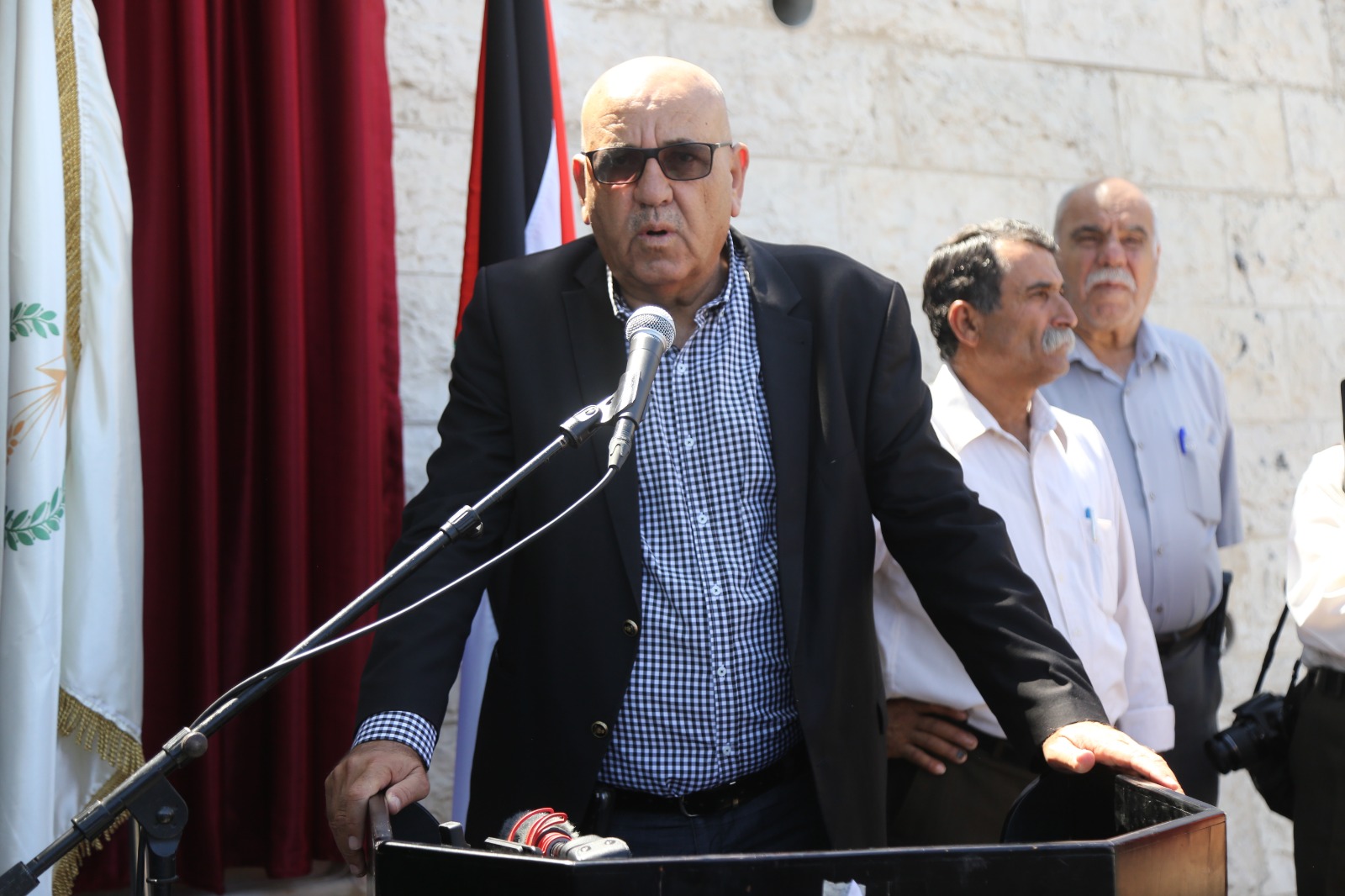 بلدية بيت لحم تحتفل بتدشين جدارية "شهيدة عين الحقيقة وصوت الشعب إبنة بيت لحم شرين أبو عاقلة وشهداء الصحافة الفلسطينية"