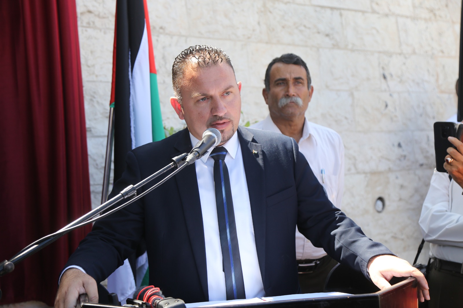 بلدية بيت لحم تحتفل بتدشين جدارية "شهيدة عين الحقيقة وصوت الشعب إبنة بيت لحم شرين أبو عاقلة وشهداء الصحافة الفلسطينية"