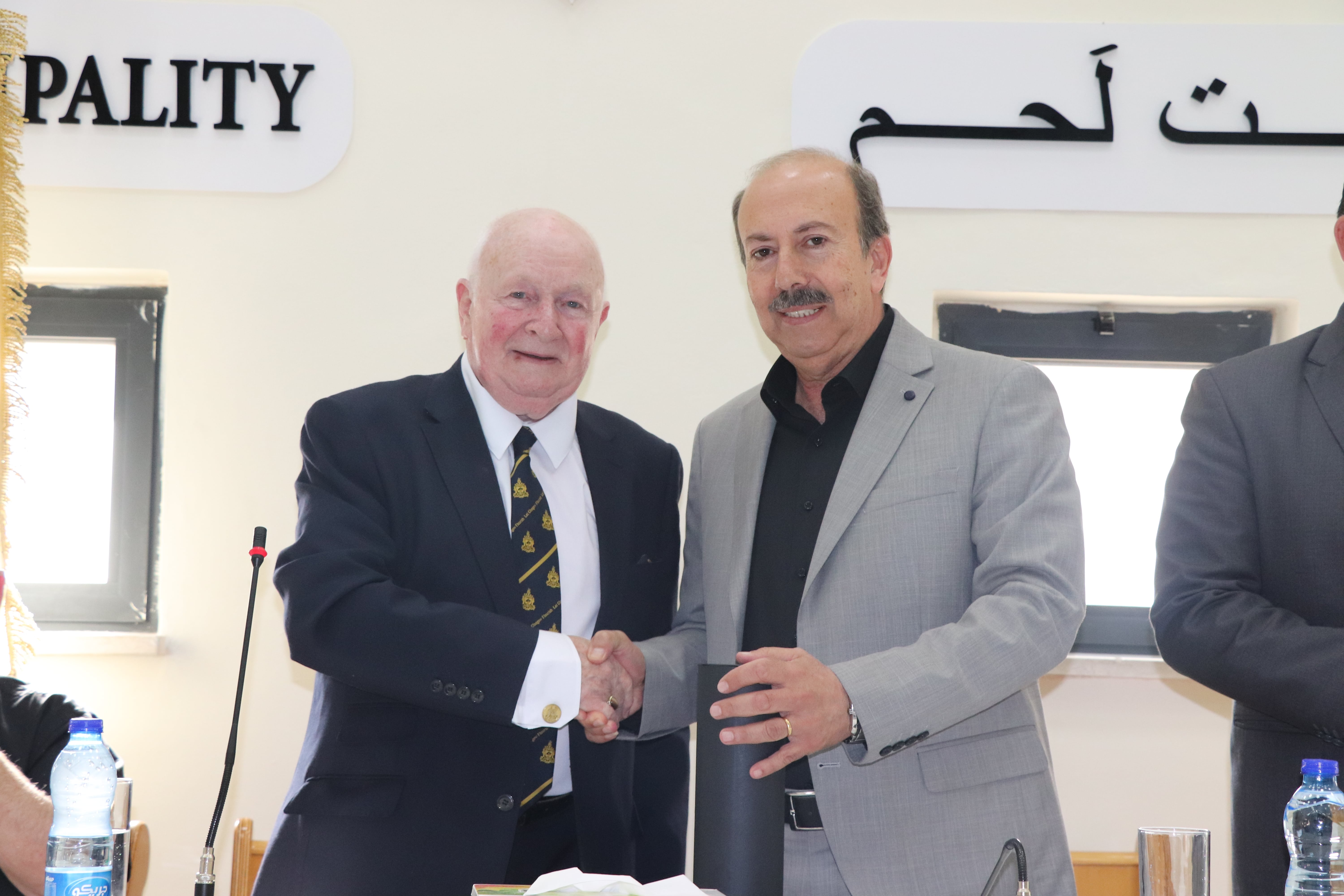 بلدية بيت لحم تنظم حفلاً على شرف رئيس بلدية غلاسكو السابق أليكس موسين والوفد الإسكتلندي المرافق له