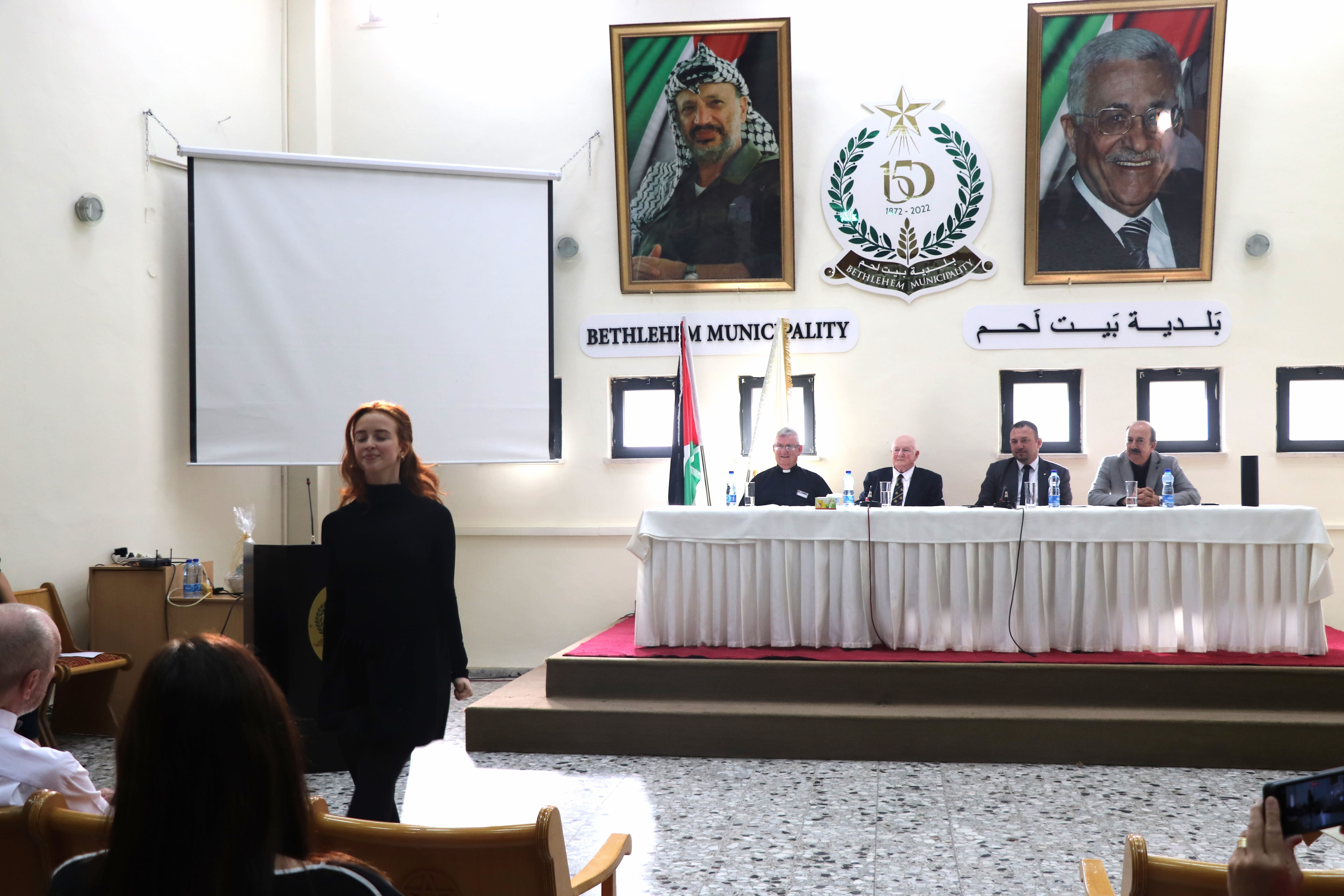 بلدية بيت لحم تنظم حفلاً على شرف رئيس بلدية غلاسكو السابق أليكس موسين والوفد الإسكتلندي المرافق له