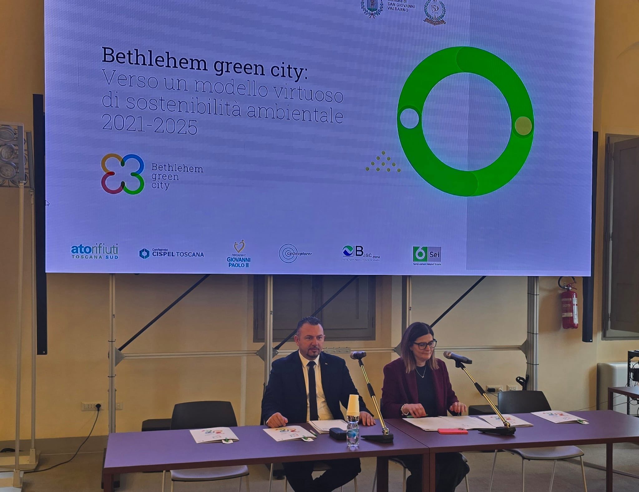 حنانيا يختتم مشروع "بيت لحم مدينة خضراء" في إيطاليا 