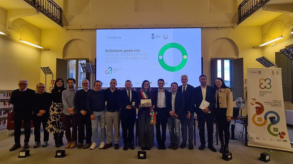 حنانيا يختتم مشروع "بيت لحم مدينة خضراء" في إيطاليا 