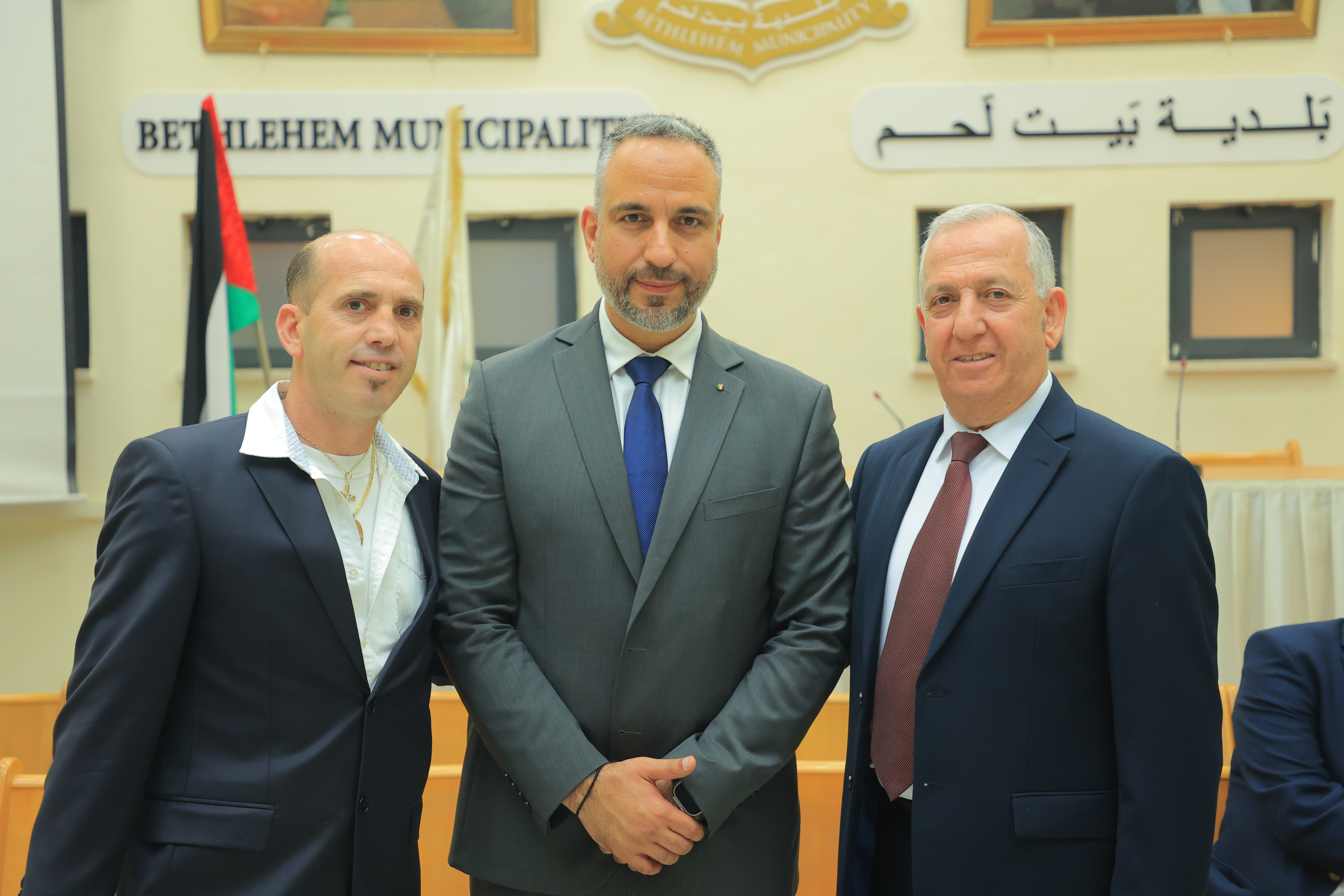 قنواتي وثلجية يتسلمان التهاني ويؤكدان الانفتاح والشراكة لخدمة بيت لحم