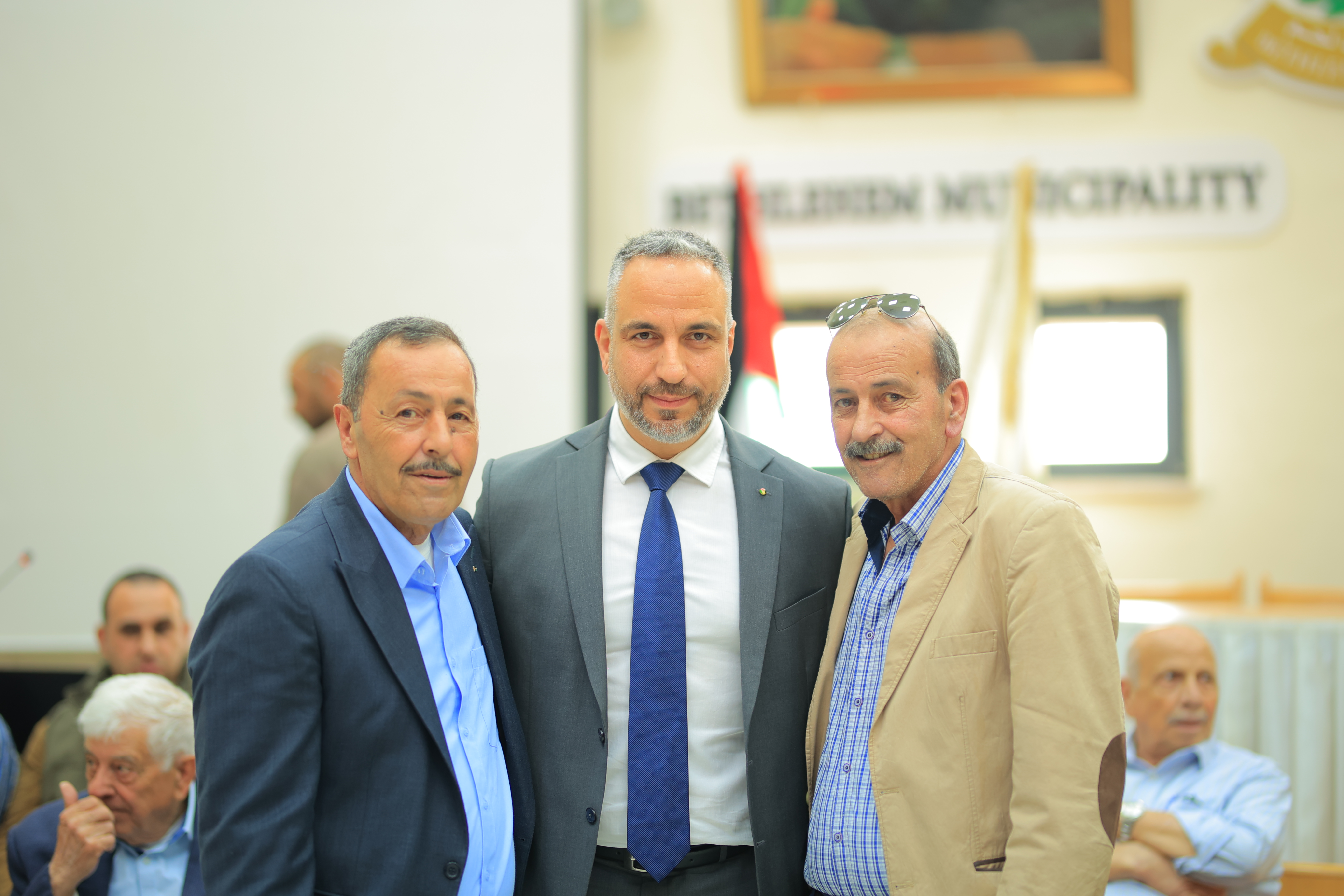 قنواتي وثلجية يتسلمان التهاني ويؤكدان الانفتاح والشراكة لخدمة بيت لحم