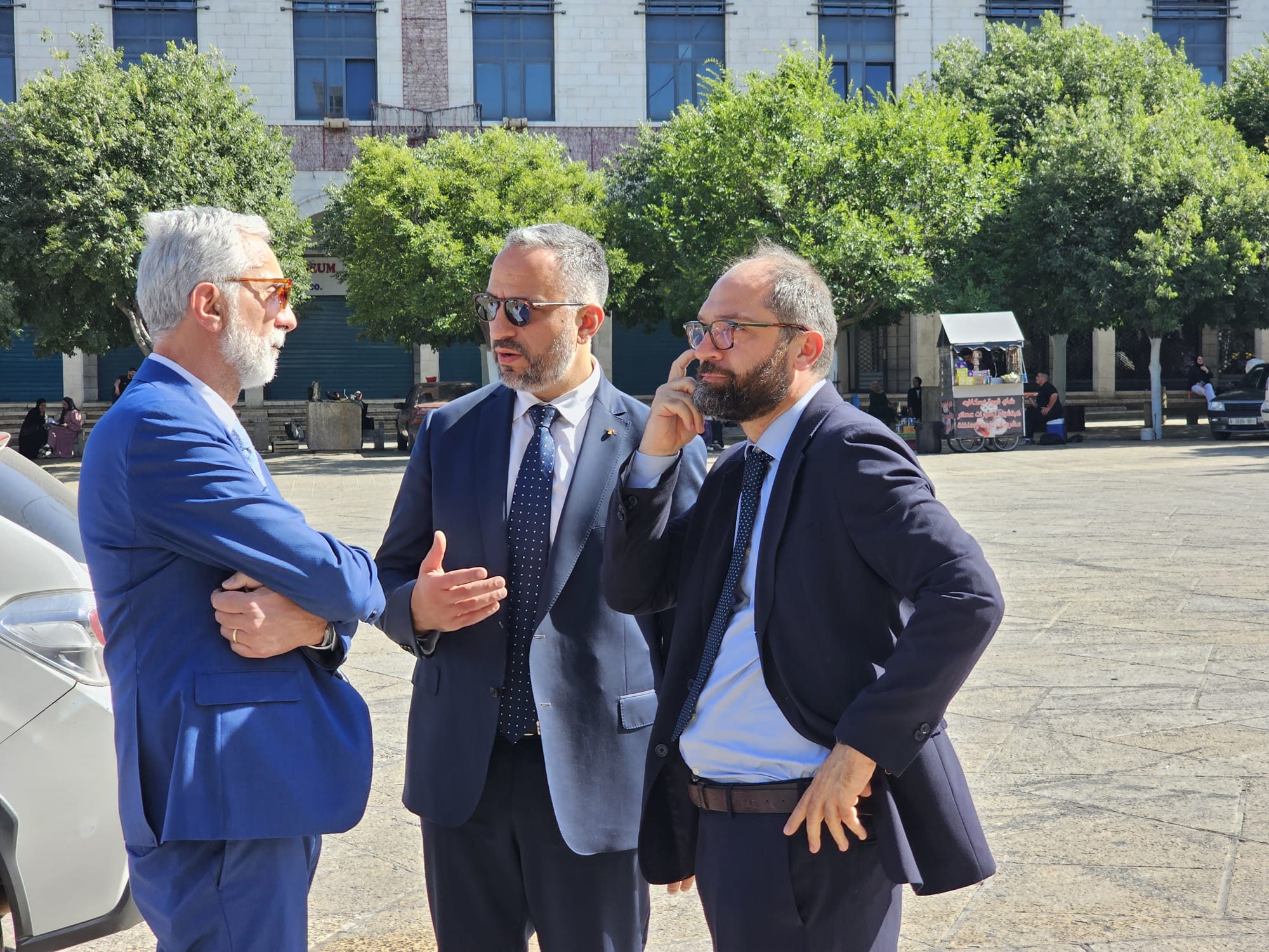 رئيس بلدية بيت لحم يبحث سبل التعاون المشترك مع مدير الوكالة الإيطالية للتعاون الإنمائي