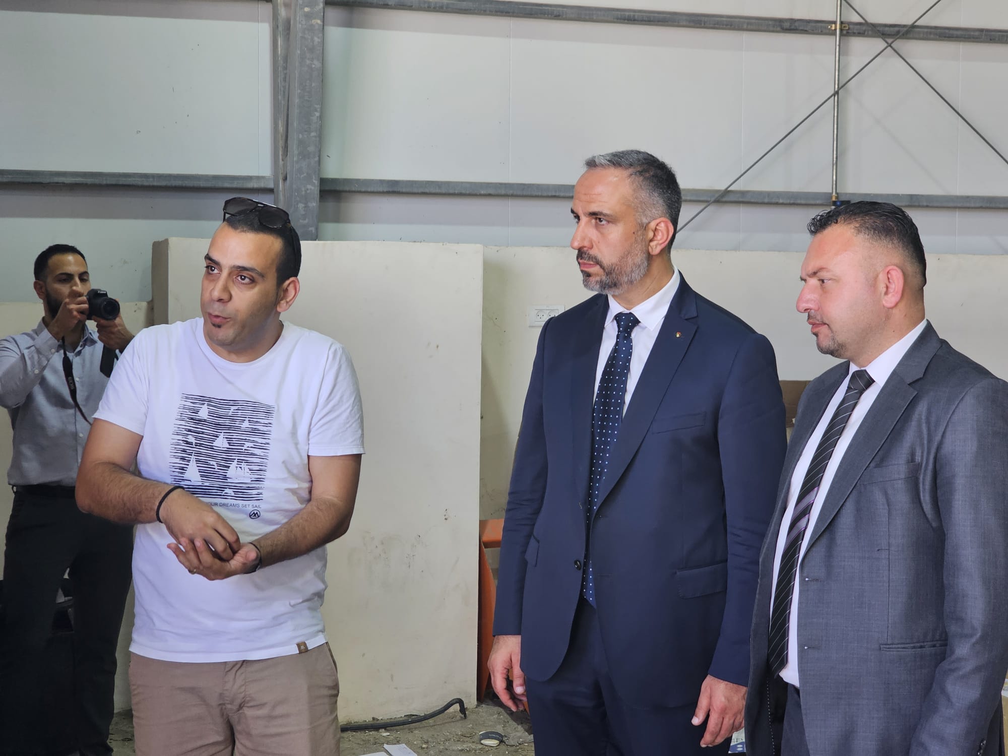 رئيس بلدية بيت لحم يبحث سبل التعاون المشترك مع مدير الوكالة الإيطالية للتعاون الإنمائي