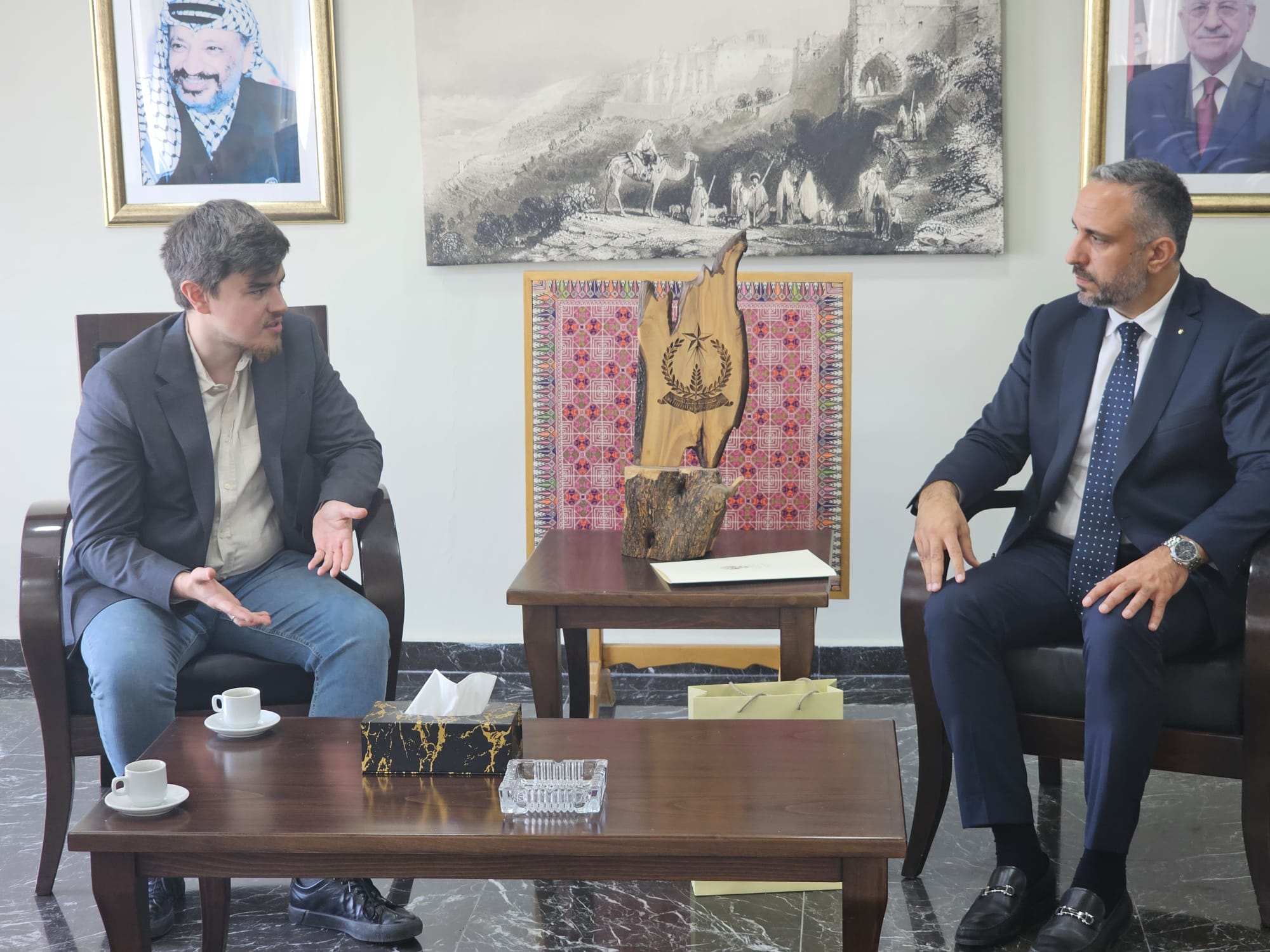 روسيا تشيد بعلاقاتها مع بيت لحم وتهنئ قنواتي بتسلمه رئاسة البلدية