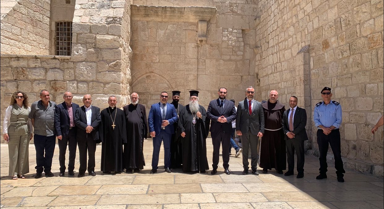 وزير المصالحة والتعاون الإقليمي في صربيا يزور بيت لحم: تأكيد على دعم القضية الفلسطينية وتعزيز العلاقات الثنائية