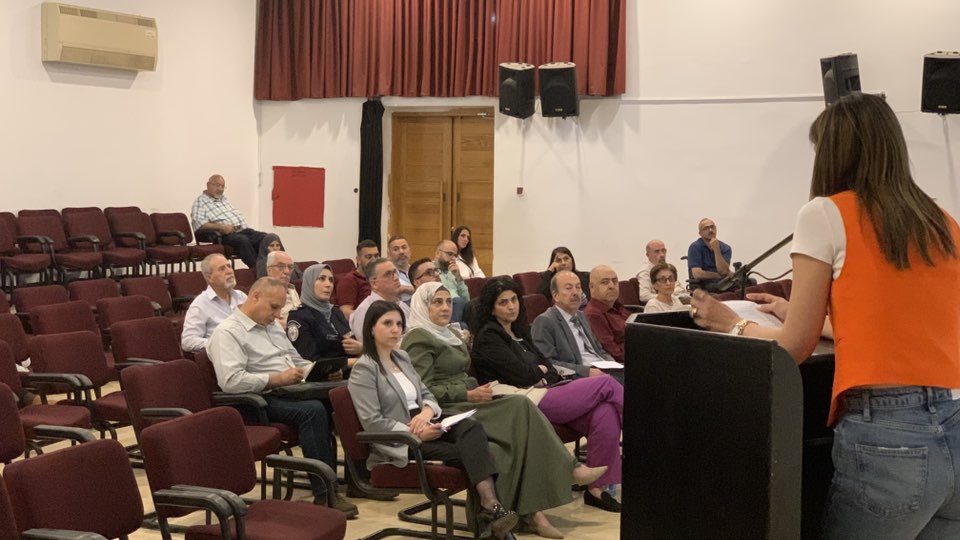 بلدية بيت لحم تعقد لقاءً مجتمعيًا لتحديث خطتها التنموية الإستراتيجية للأعوام 2023–2026