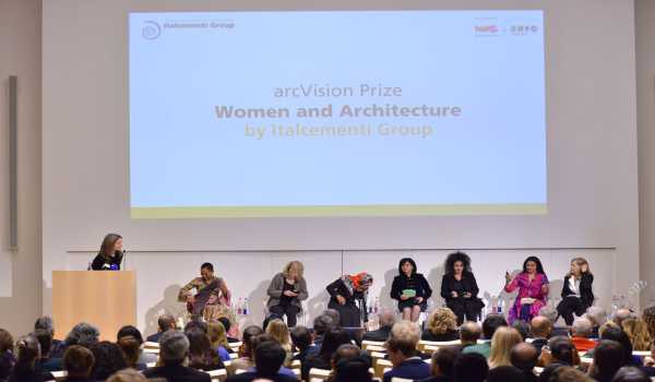 رئيسة بلدية بيت لحم تشارك في لجنة تحكيم جائزة  Arc Visionفي ايطاليا 