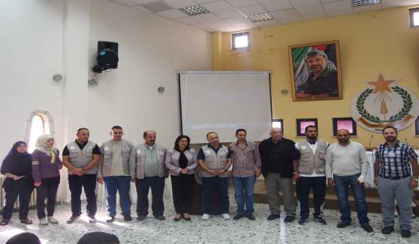 رئيسة بلدية بيت لحم تستقبل مدير وأعضاء مكتبة بلدية البيرة وموظفين البلدية القادمين مع عائلاتهم