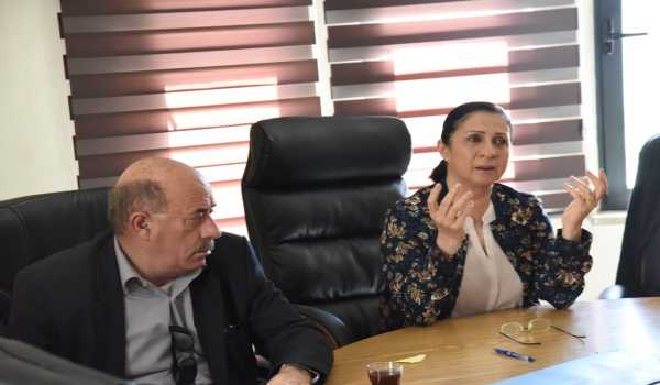 إجتماع في بلدية بيت لحم لعرض فكرة التصميم الأولي لمشروع اعادة تأهيل شارع النجمة