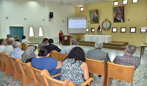 لقاء في بلدية بيت لحم ضم مؤسسات المدينة بهدف عرض البرنامج الأولي لإحتفالات أعياد الميلاد المجيدة وبحث سبل التعاون المشترك