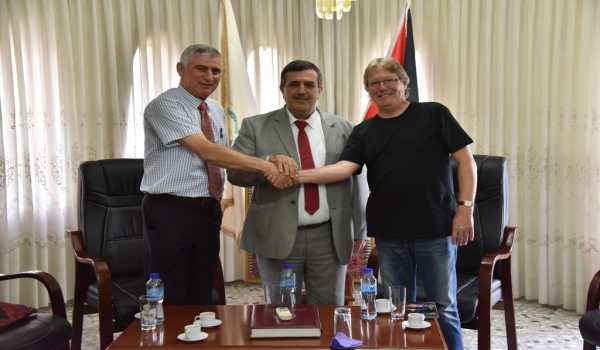 لقاء في بلدية بيت لحم للوقوف على ترتيبات الزينة الخاصة بشجرة عيد الميلاد المجيد وساحة المهد 