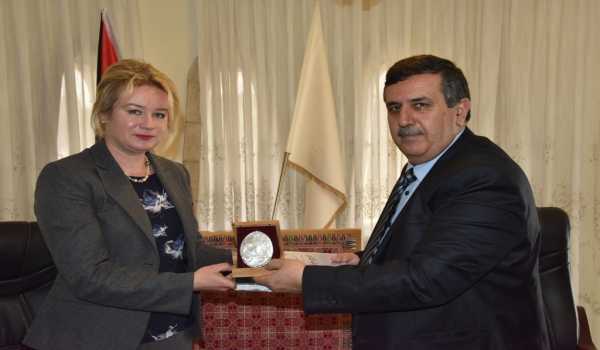 بهدف التعاون المشترك لقاء بين رئيس بلدية بيت لحم وممثلة جمهورية بولندا 