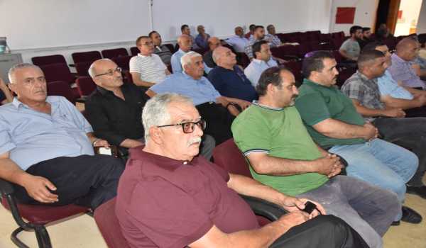 لقاء مجتمعي للتعريف بمشروع " تأهيل وترميم شارع النجمة والمناطق المحيطة " في مركز السلام/ بيت لحم