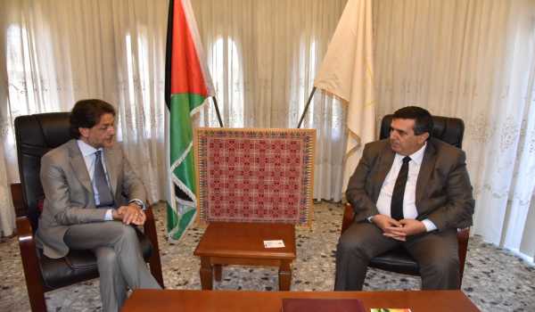 Mayor of Bethlehem welcomes the  President of the Vatican Foundation Dr.  Salvatore Martinez